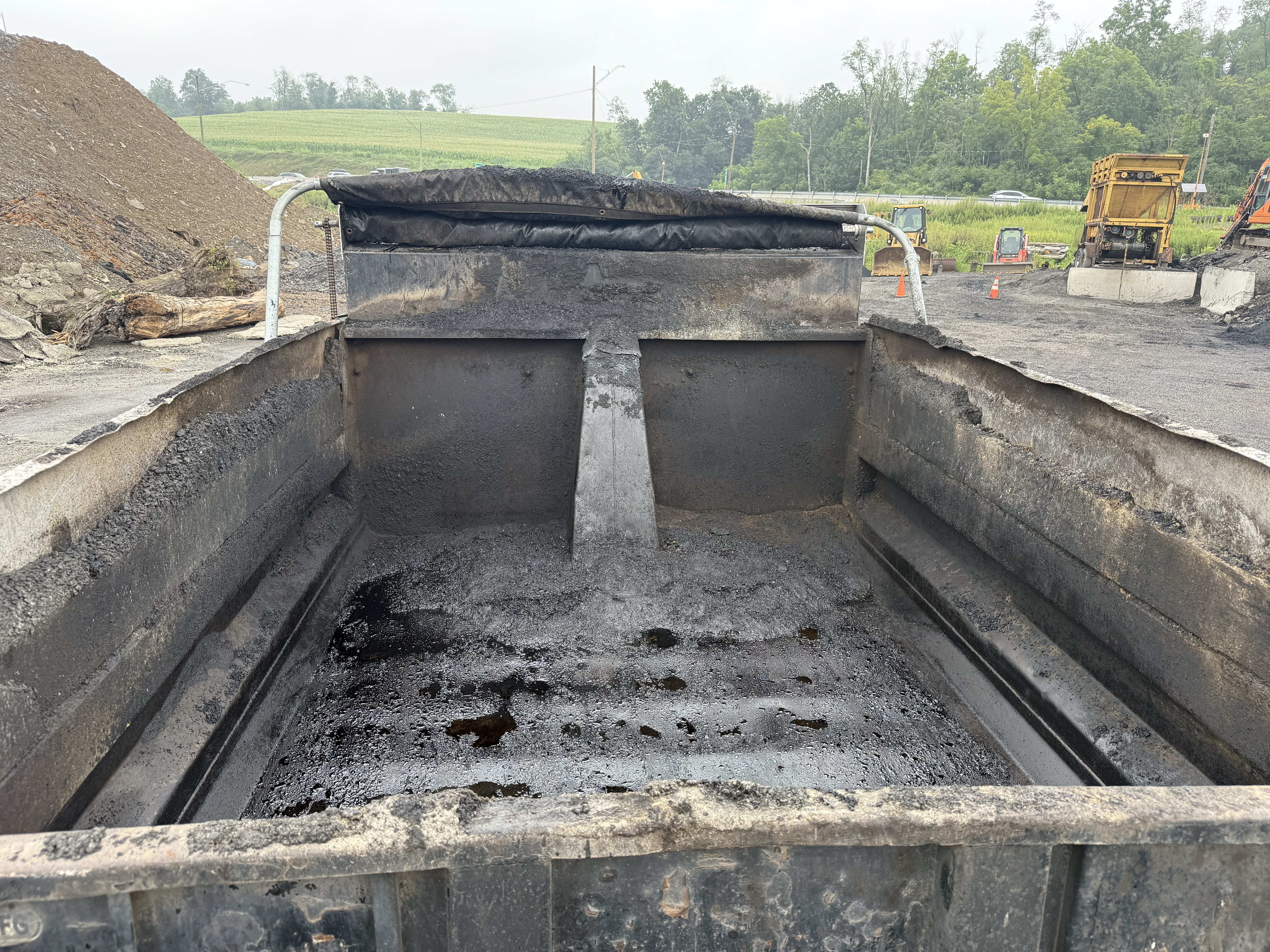 2016 FORD F-750 - Image 14