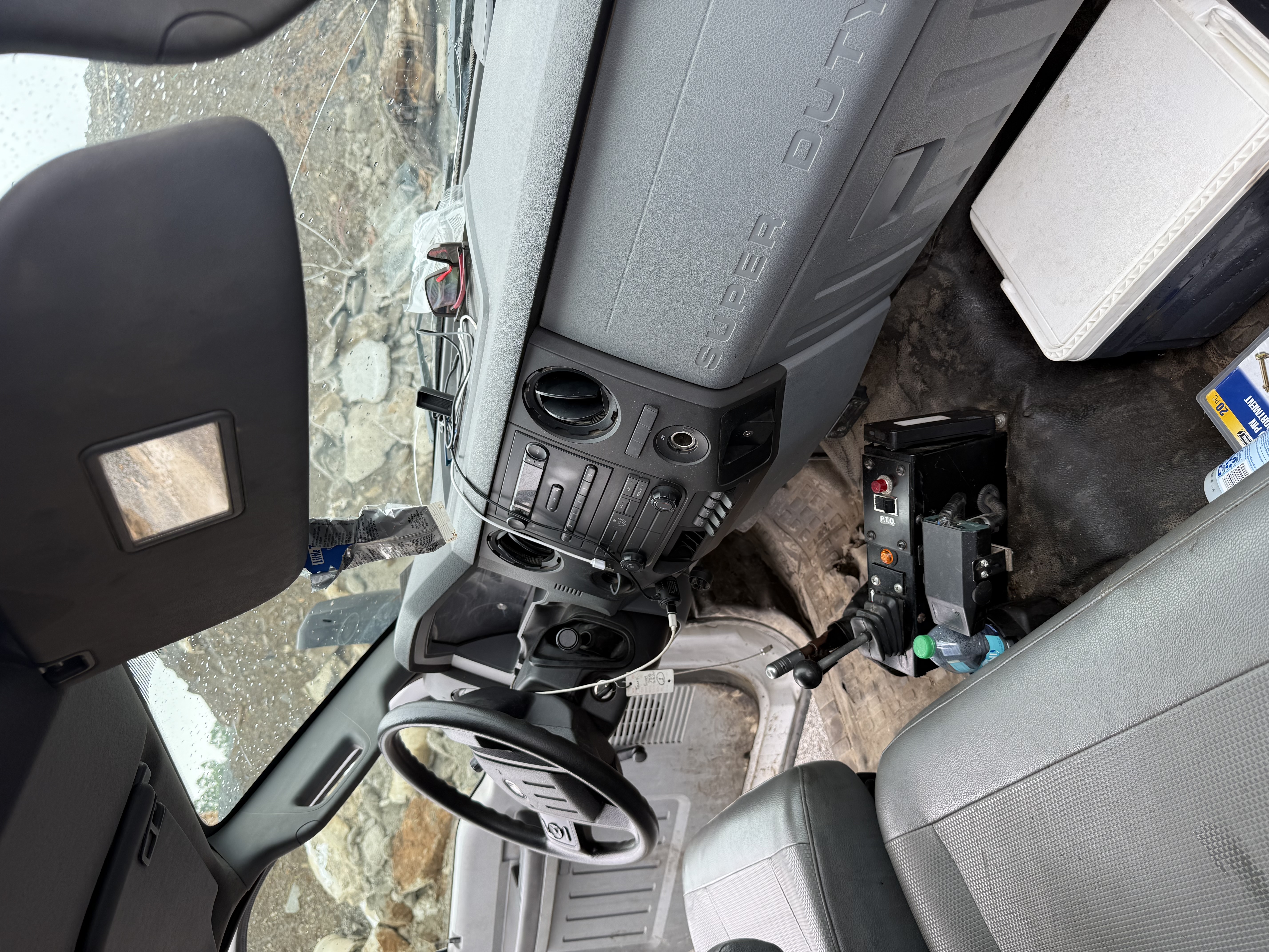 2016 FORD F-750 - Image 17