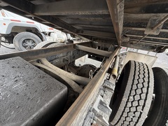 2016 FORD F-750 - Image 12