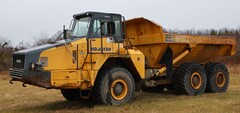 2008 KOMATSU HM350 - Image 1