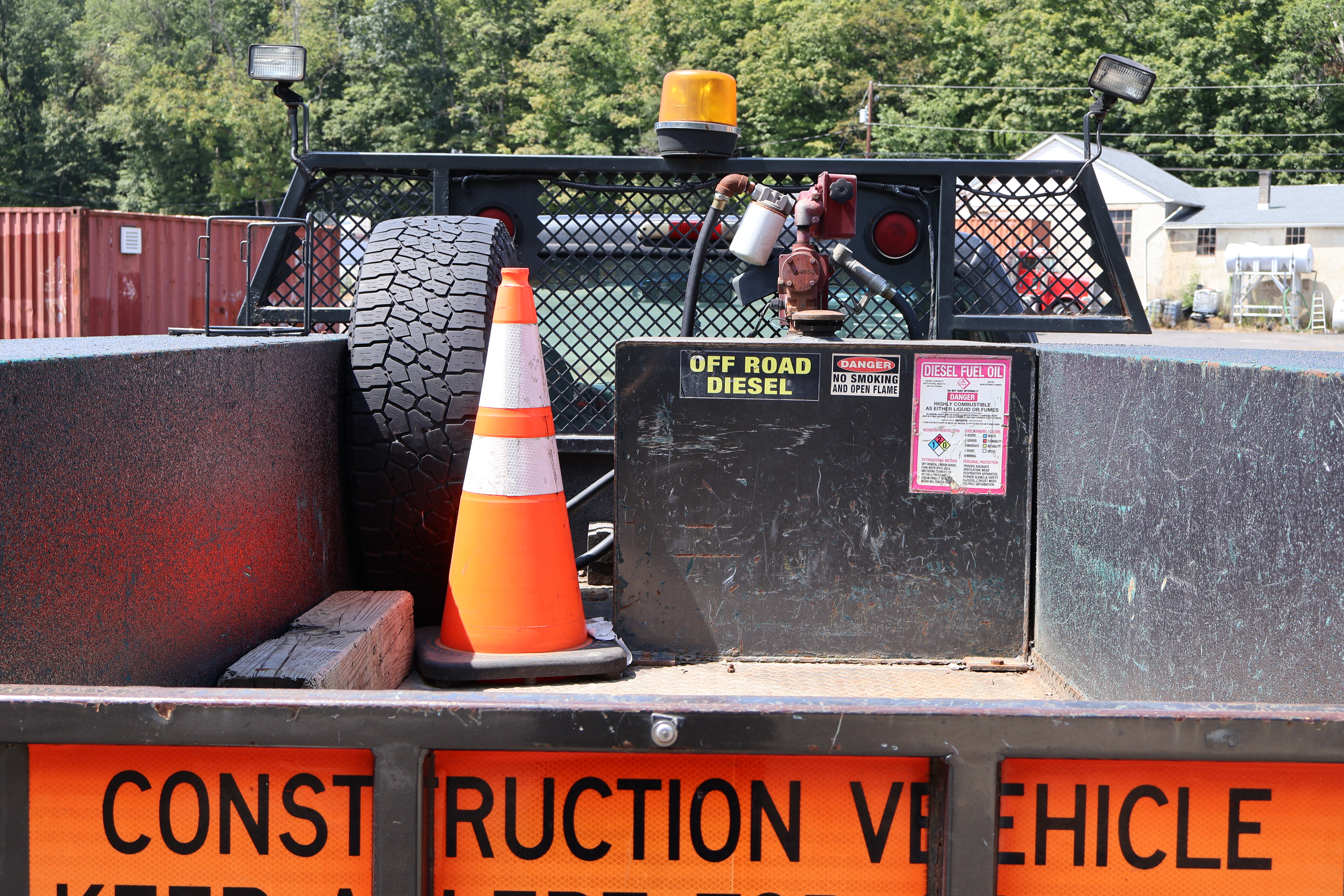 2005 FORD F-350 - Image 16