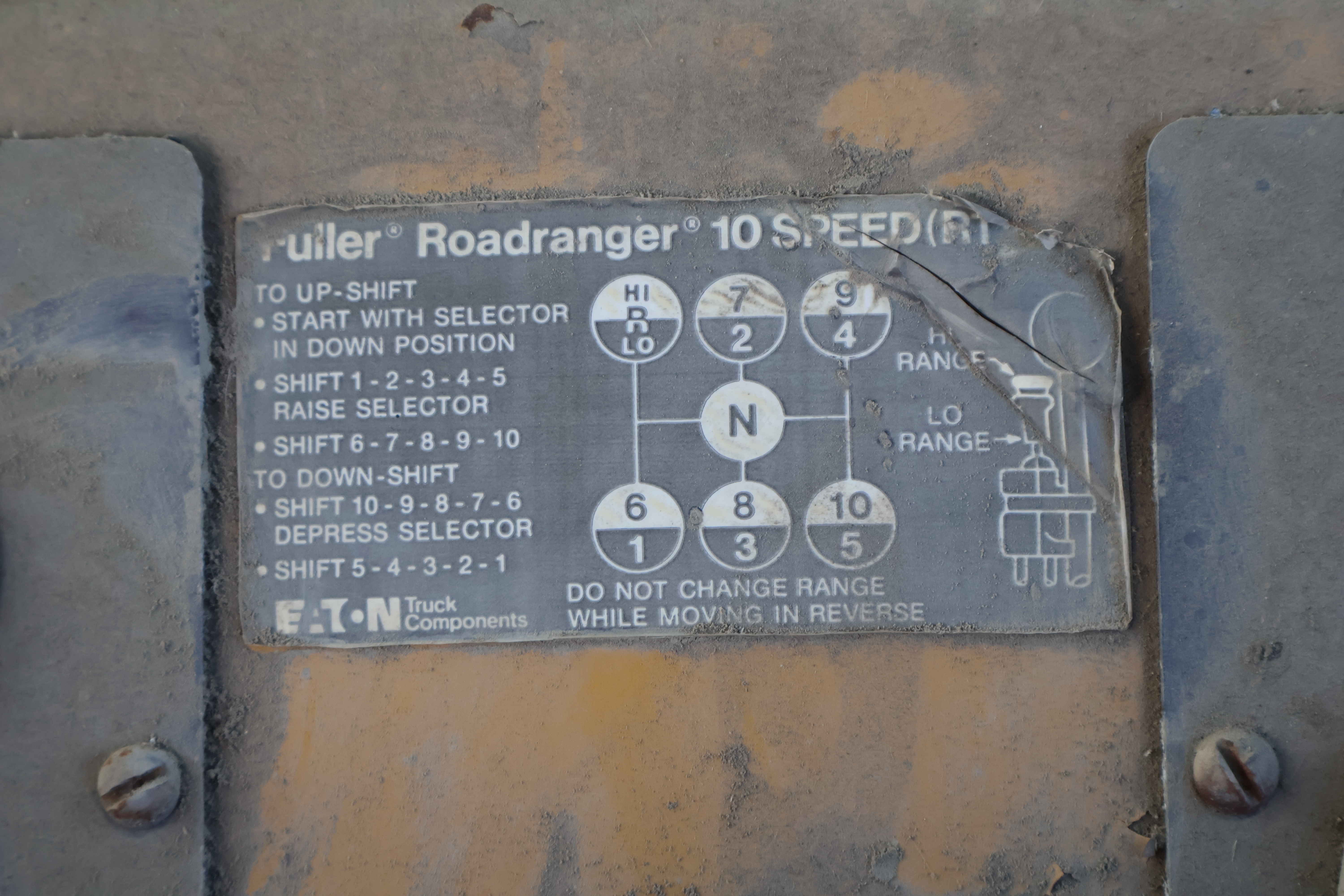 1989  Gator 2004 - Image 16