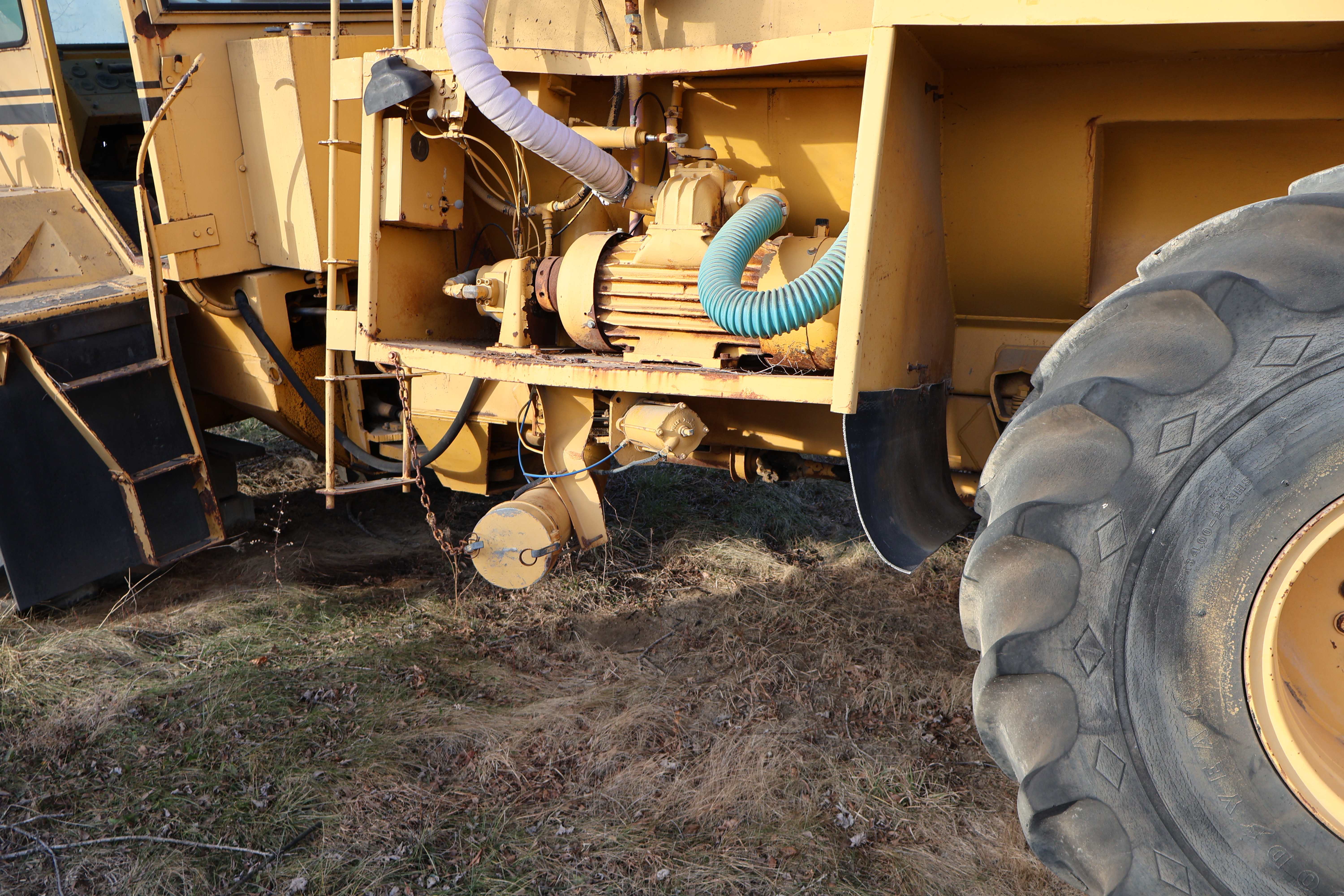 1989  Gator 2004 - Image 20