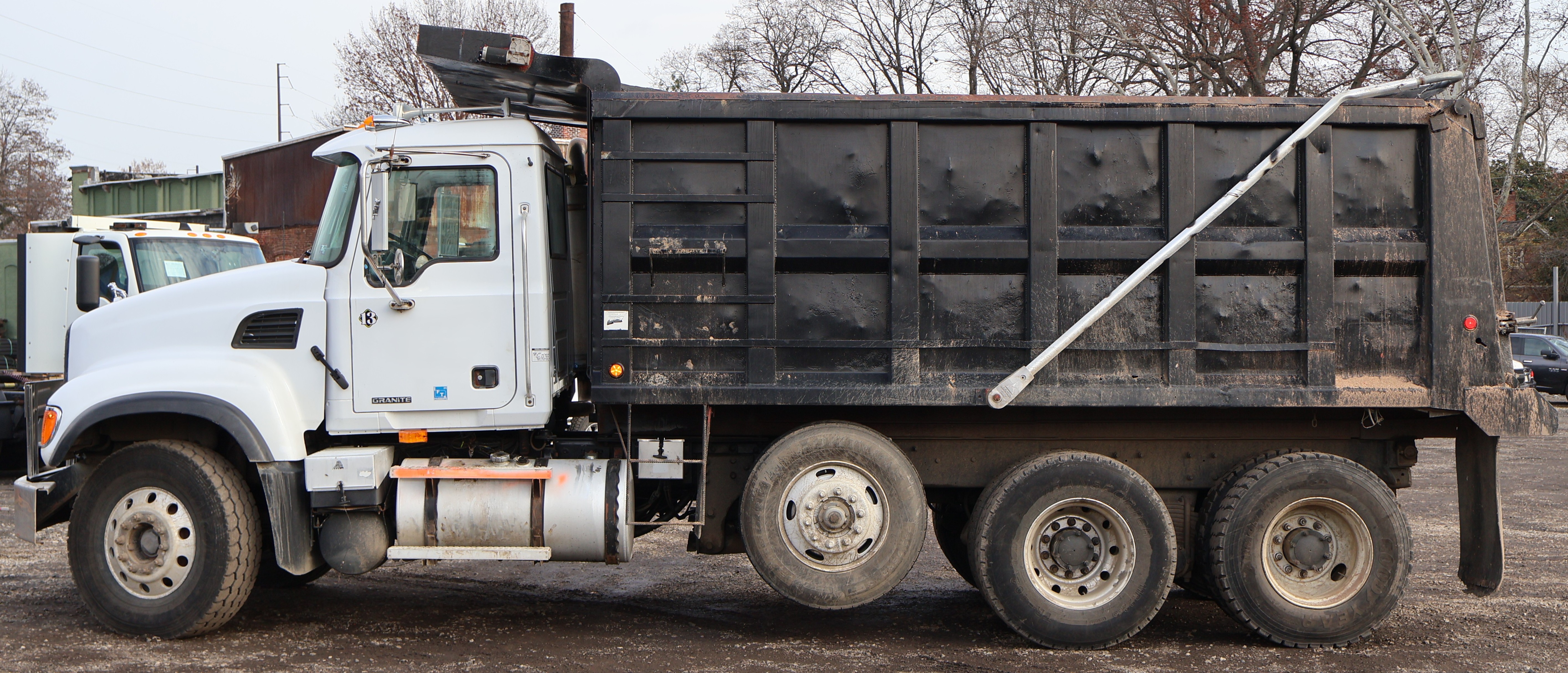 2007 MACK Granite CV713 - Image 6