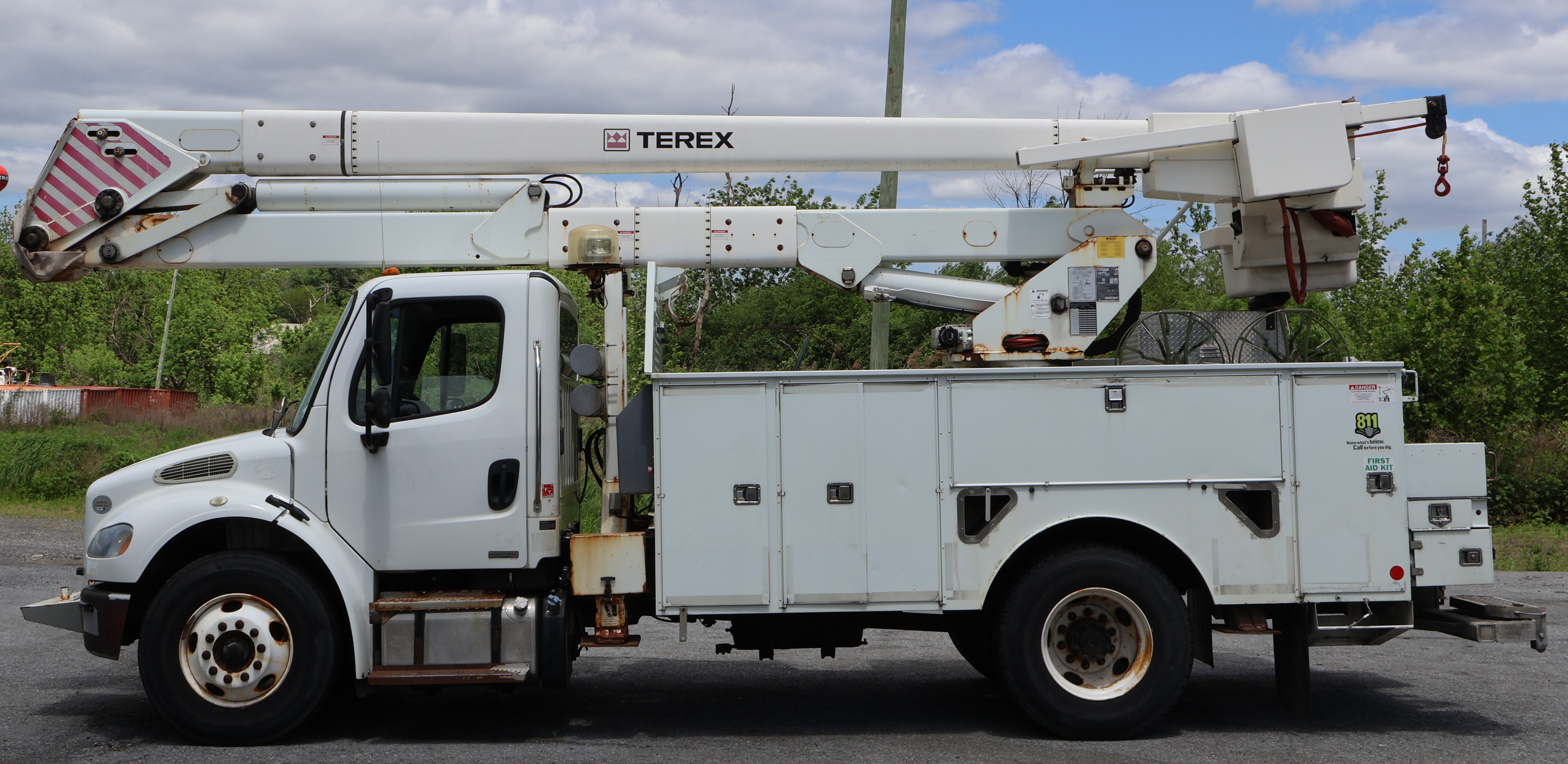 2012 FREIGHTLINER Business Class M2 - view 10 of 38