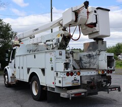 2012 FREIGHTLINER Business Class M2 - Image 9