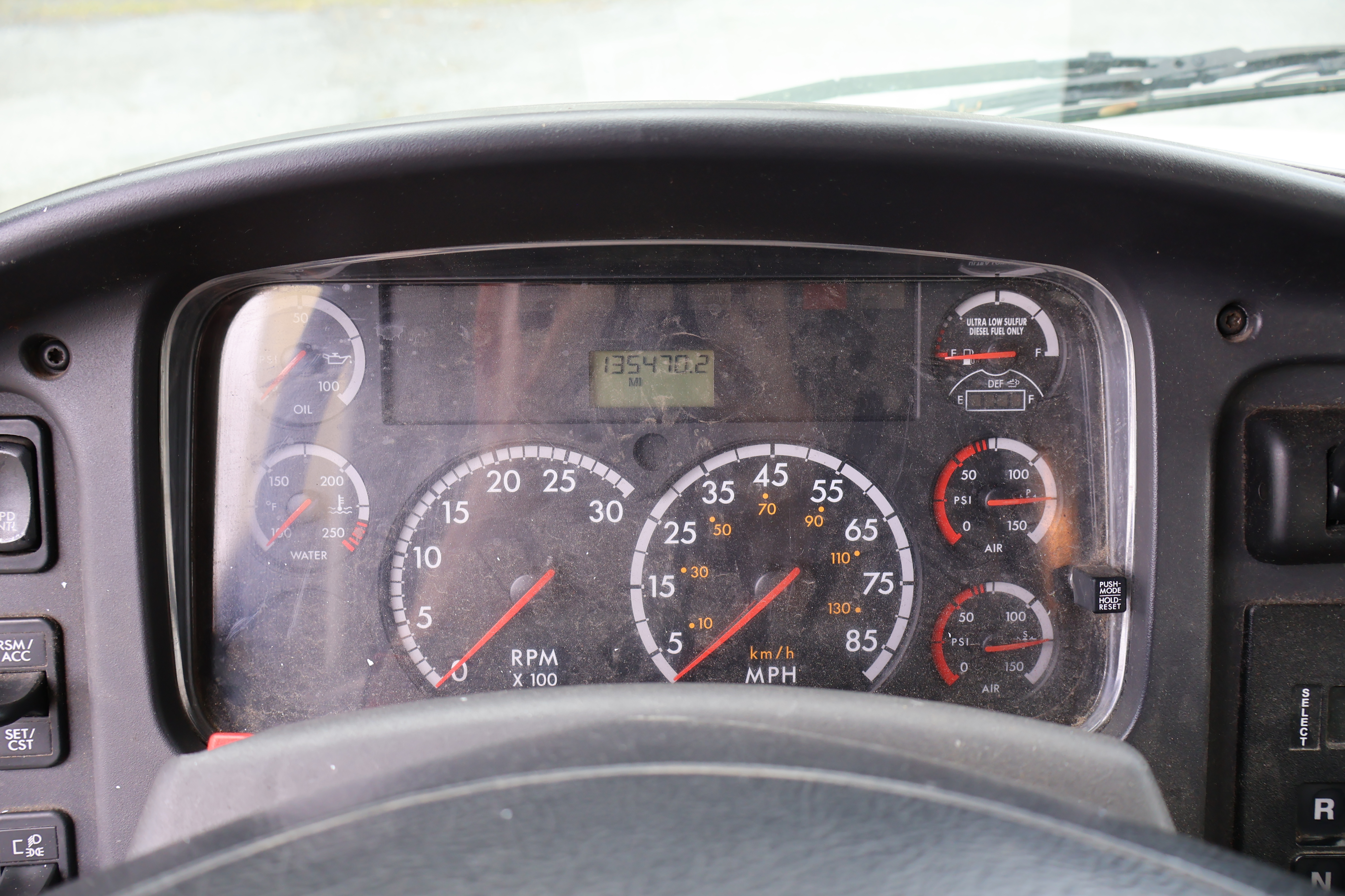 2012 FREIGHTLINER Business Class M2 - Image 28