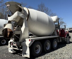 2005 MACK DM690S - Image 6