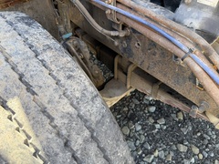 2005 MACK DM690S - Image 25