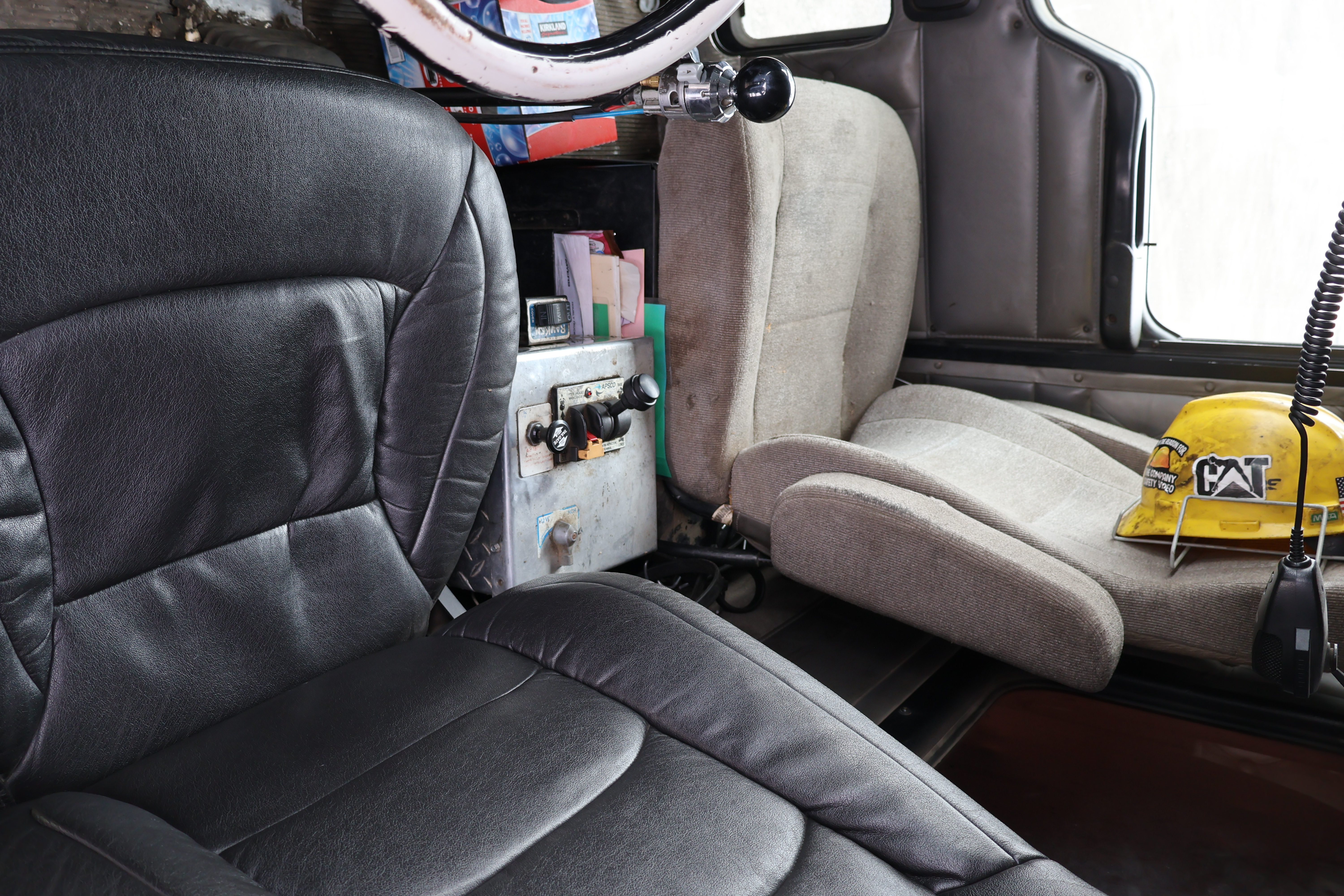 2005 KENWORTH W900 - Image 16