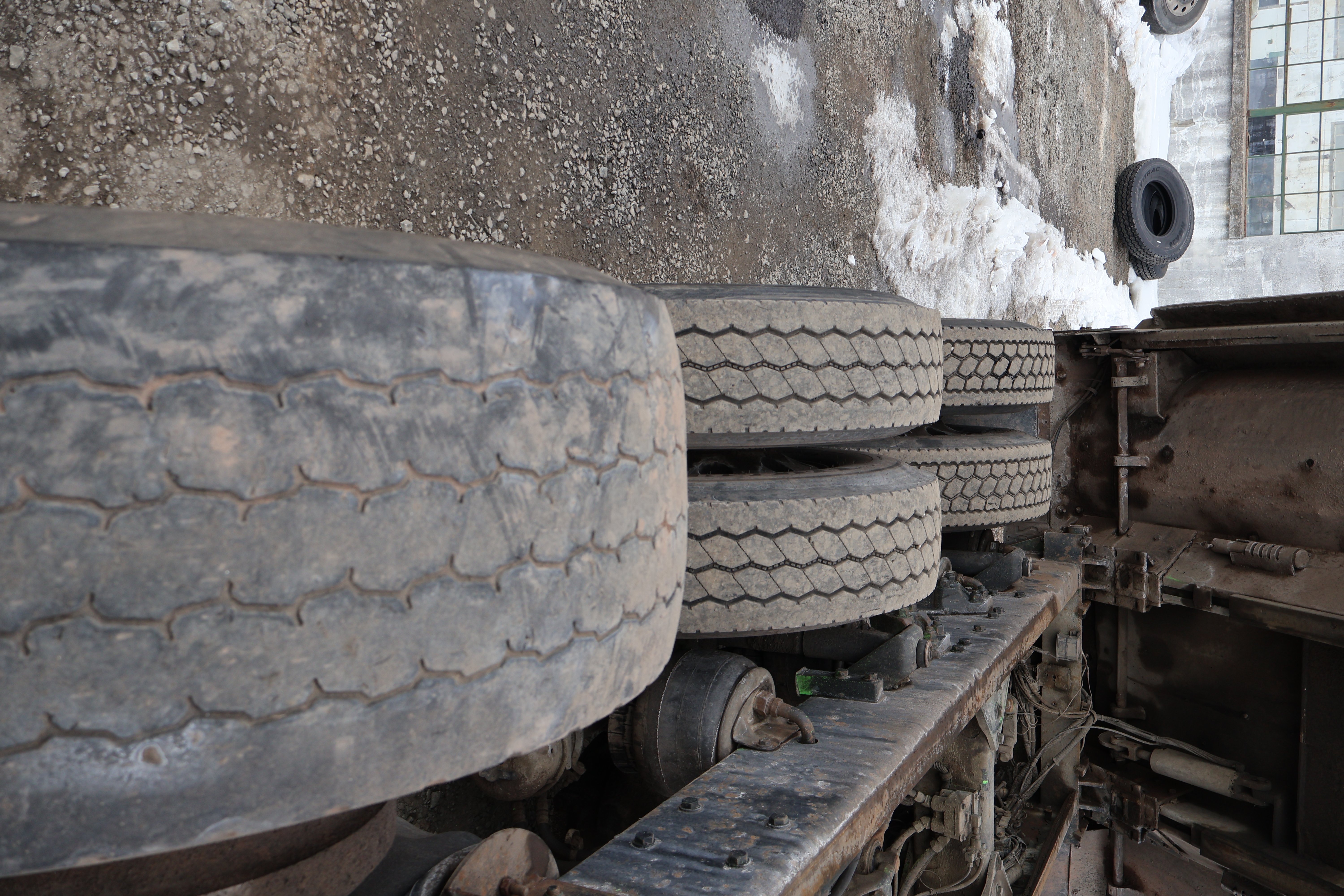 2005 KENWORTH W900 - Image 30