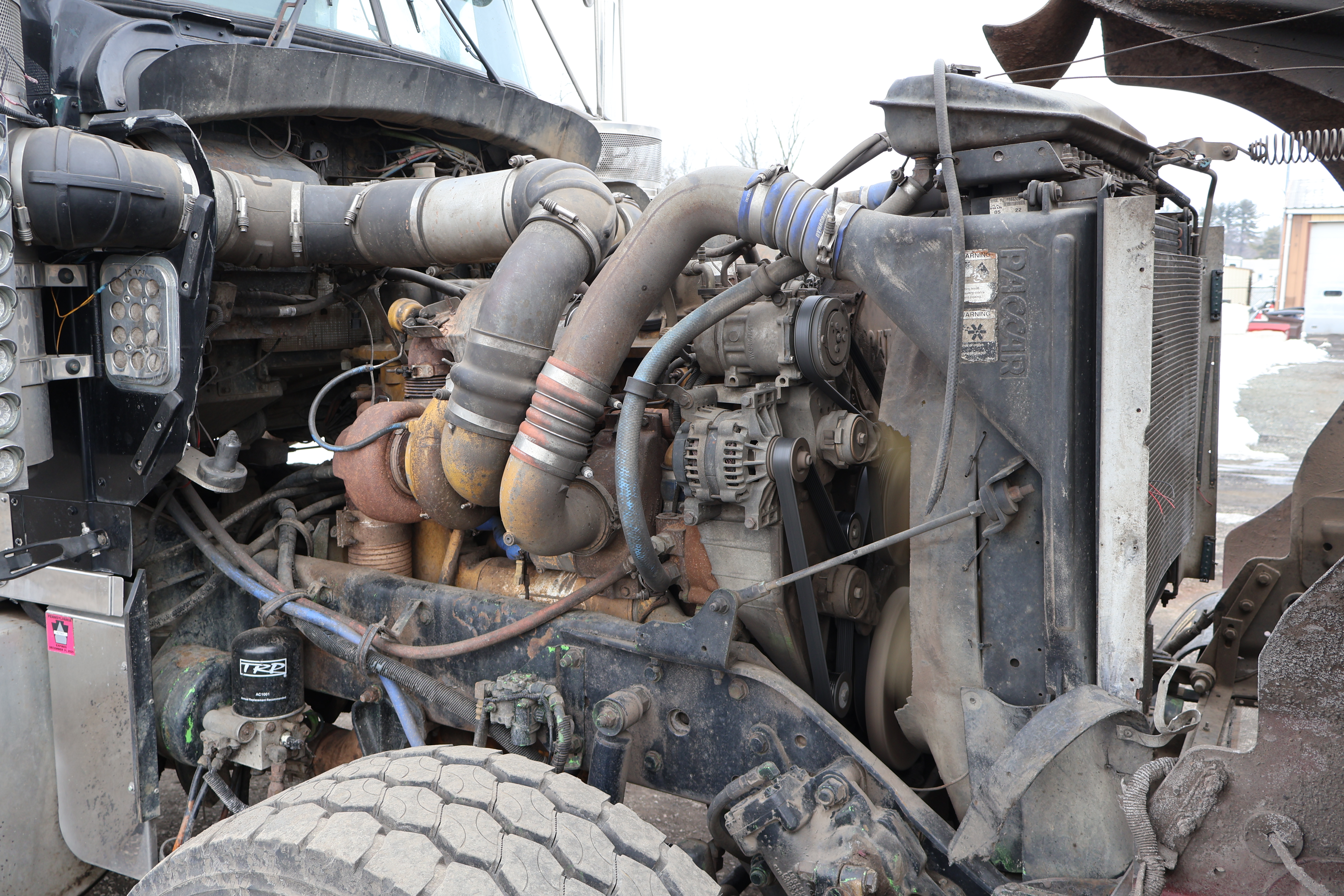 2005 KENWORTH W900 - Image 35