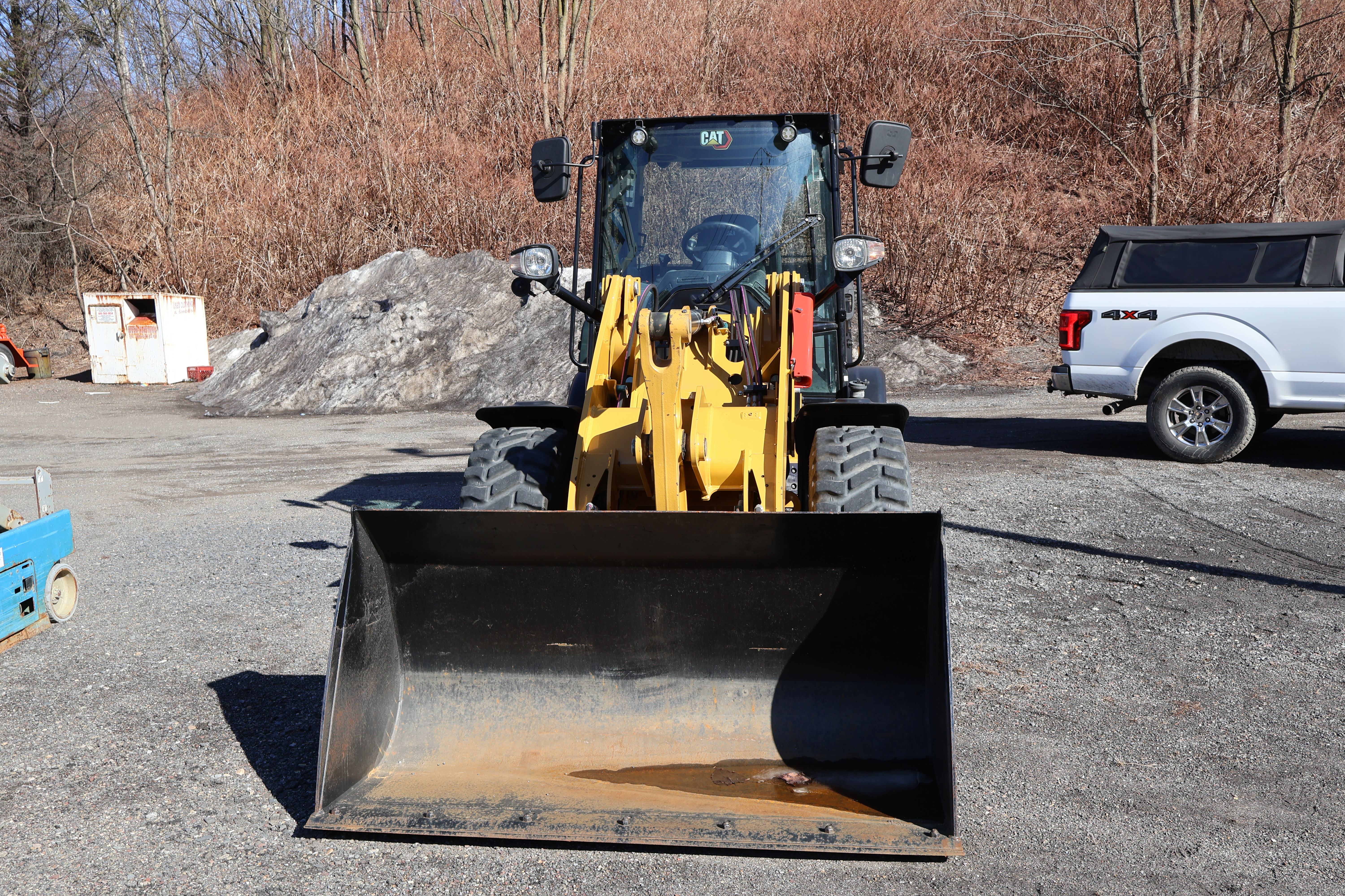 2024 CATERPILLAR 906 - Image 4