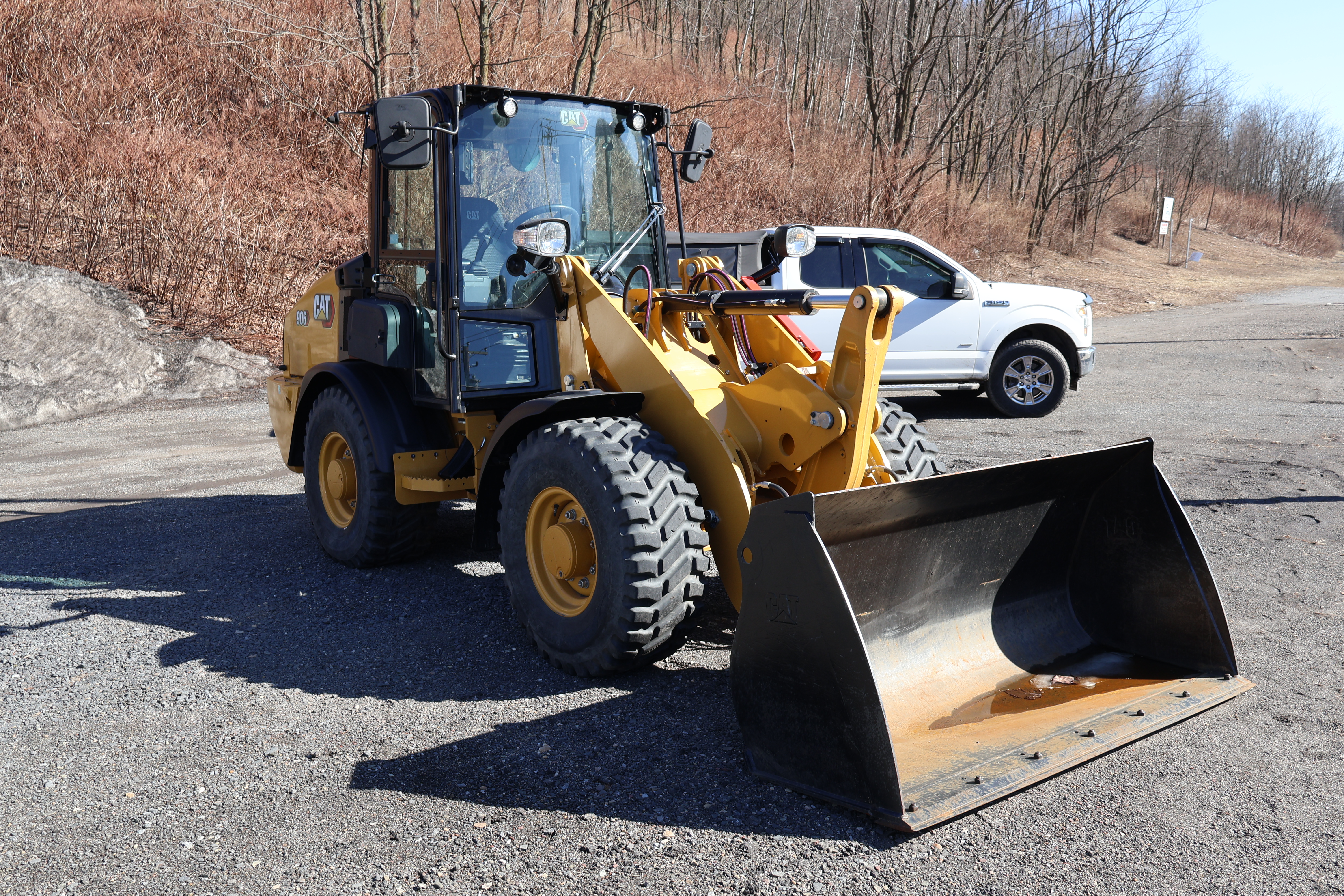 2024 CATERPILLAR 906 - view 3 of 19