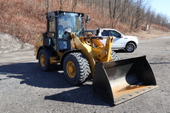 2024 CATERPILLAR 906 - Image 3