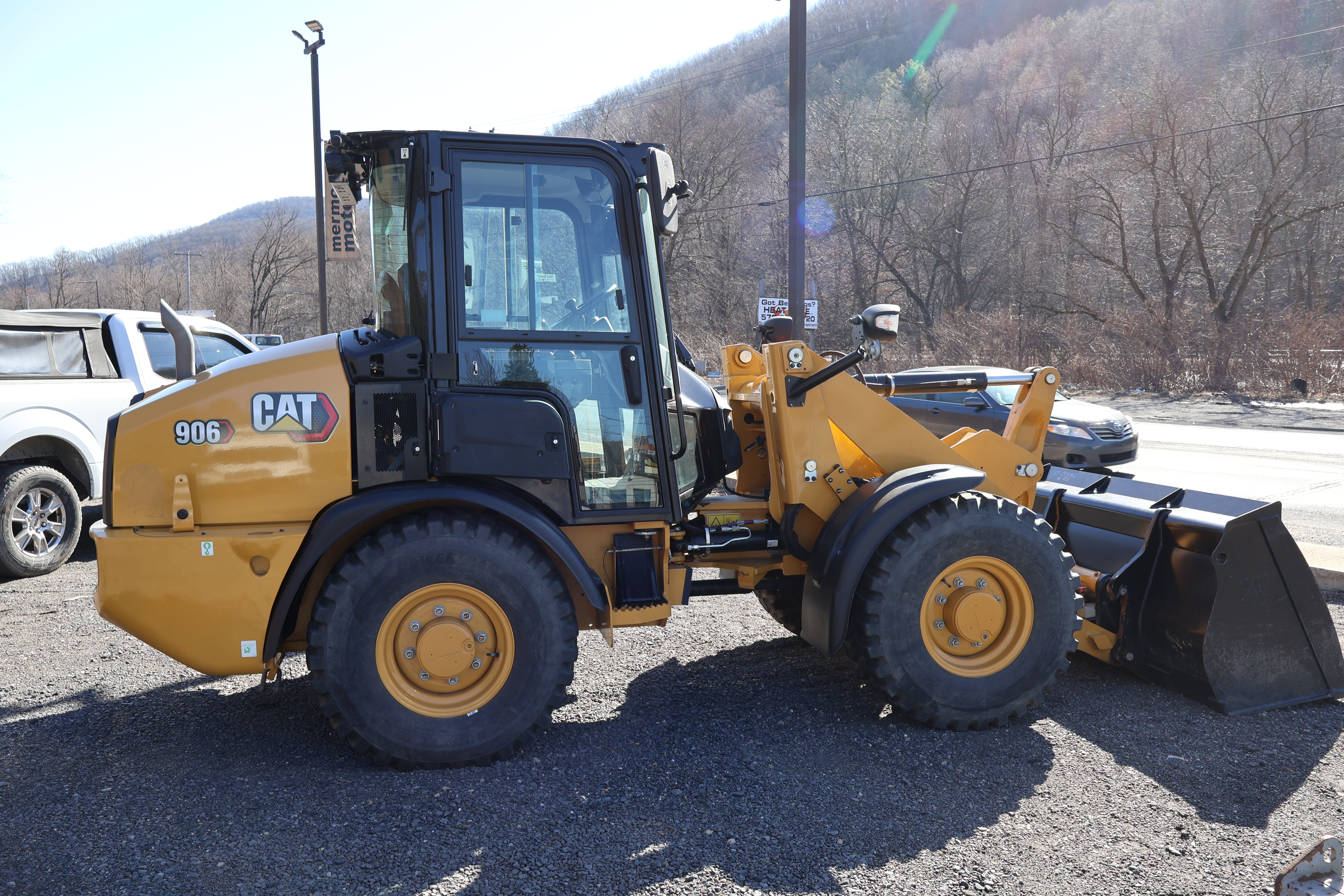 2024 CATERPILLAR 906 - Image 5