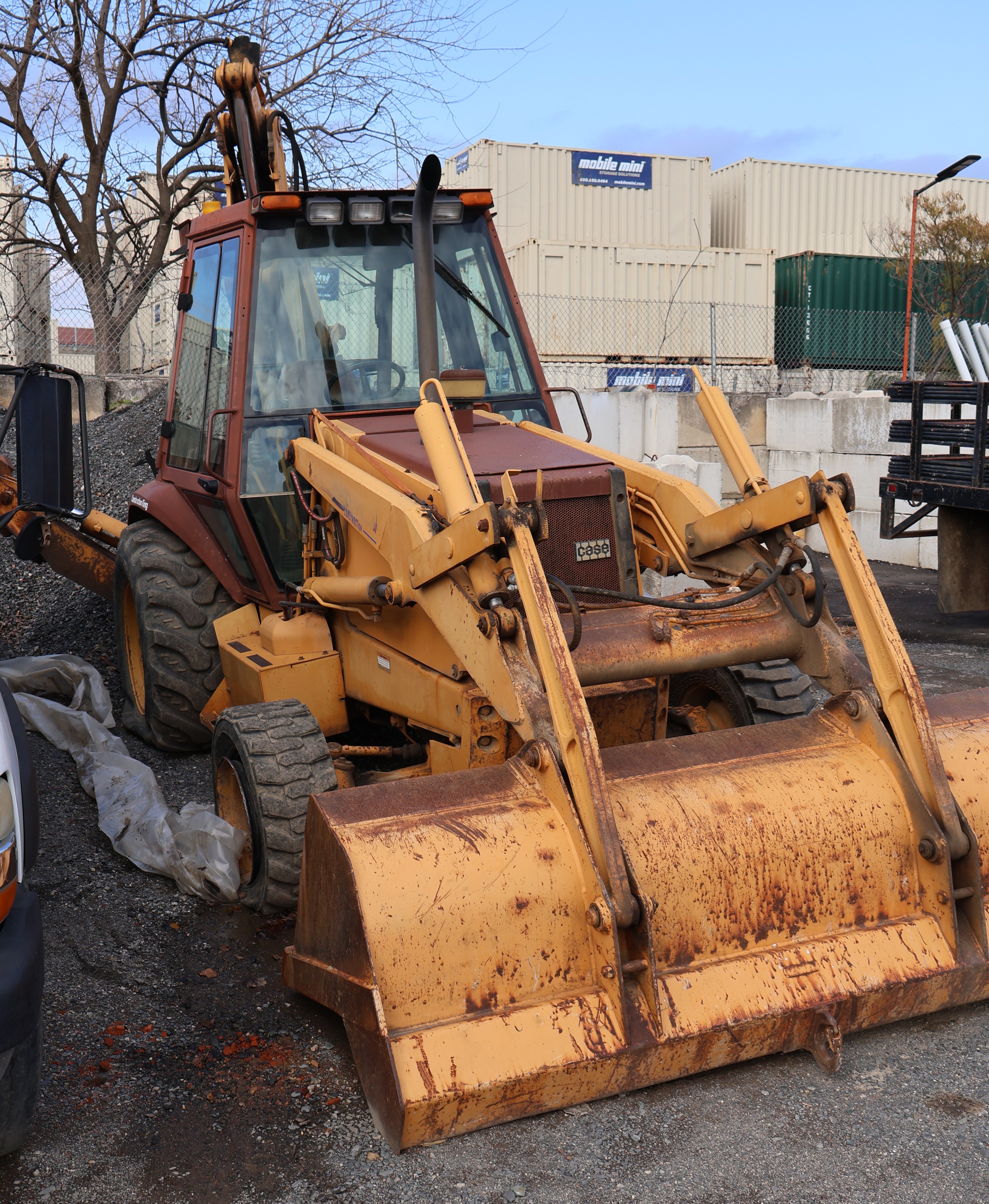 1996 CASE 590 - view 6 of 21