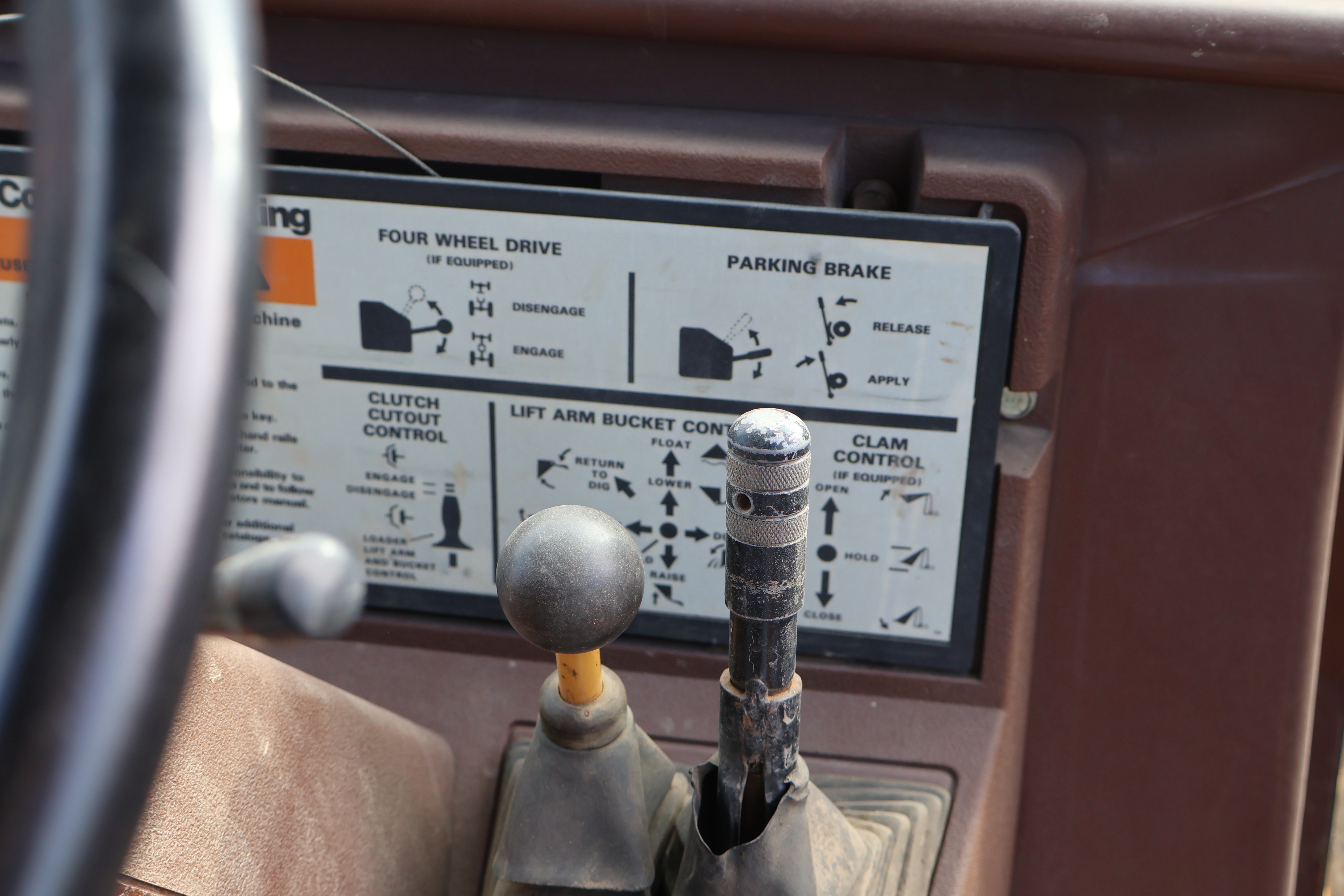 1996 CASE 590 - view 19 of 21