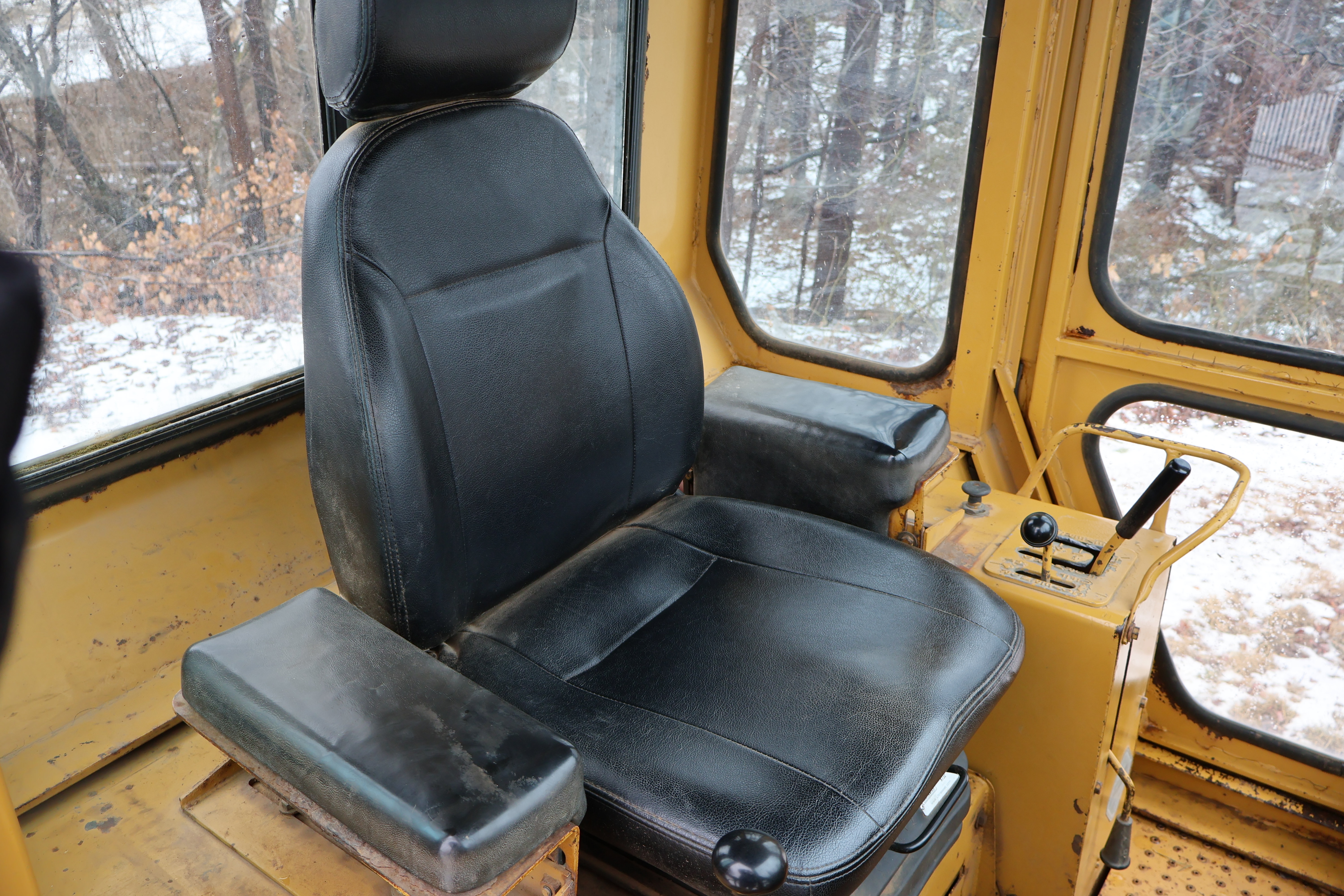 1989 CATERPILLAR D4C - Image 20