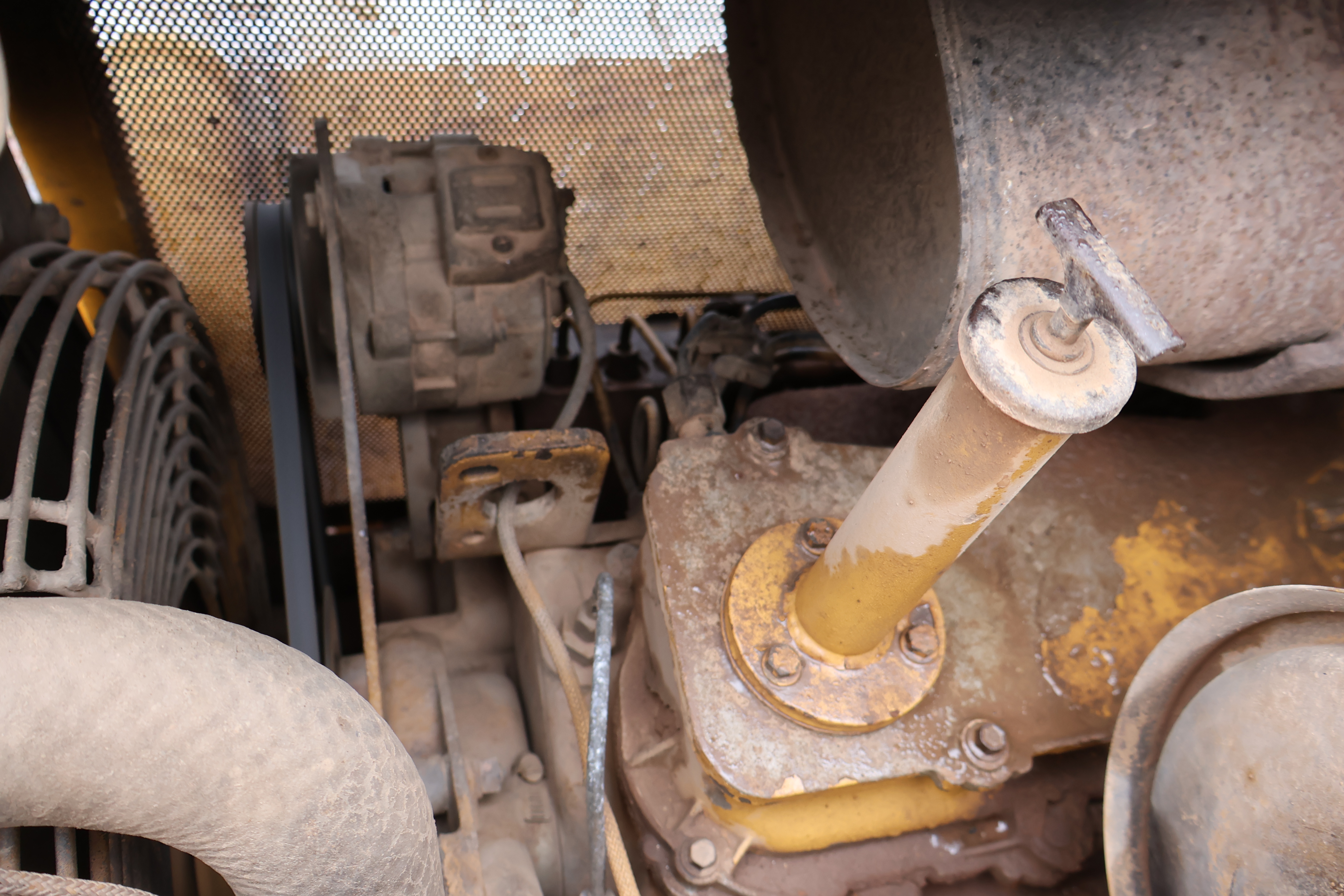 1989 CATERPILLAR D4C - Image 27