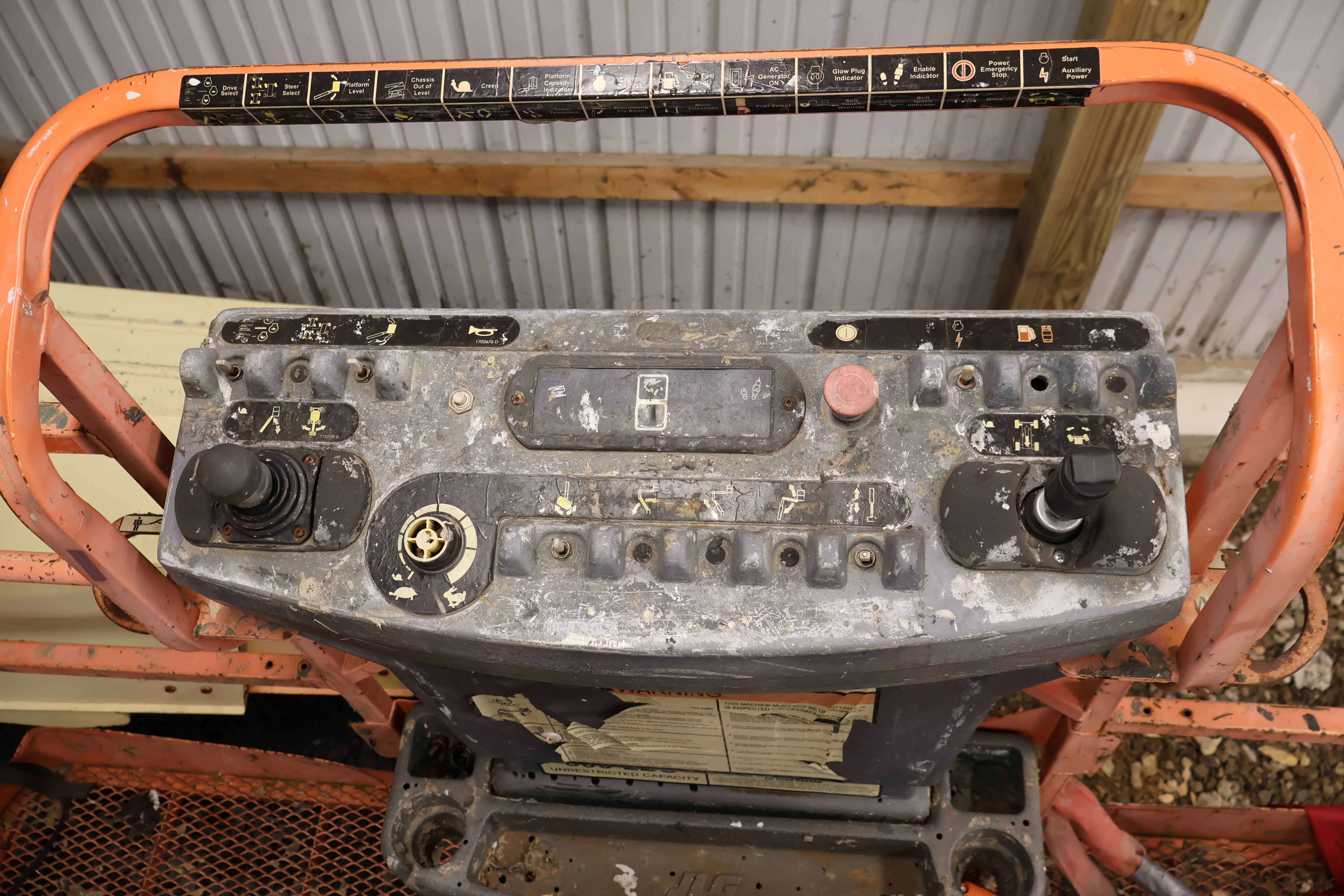 1999 JLG 600S - Image 27