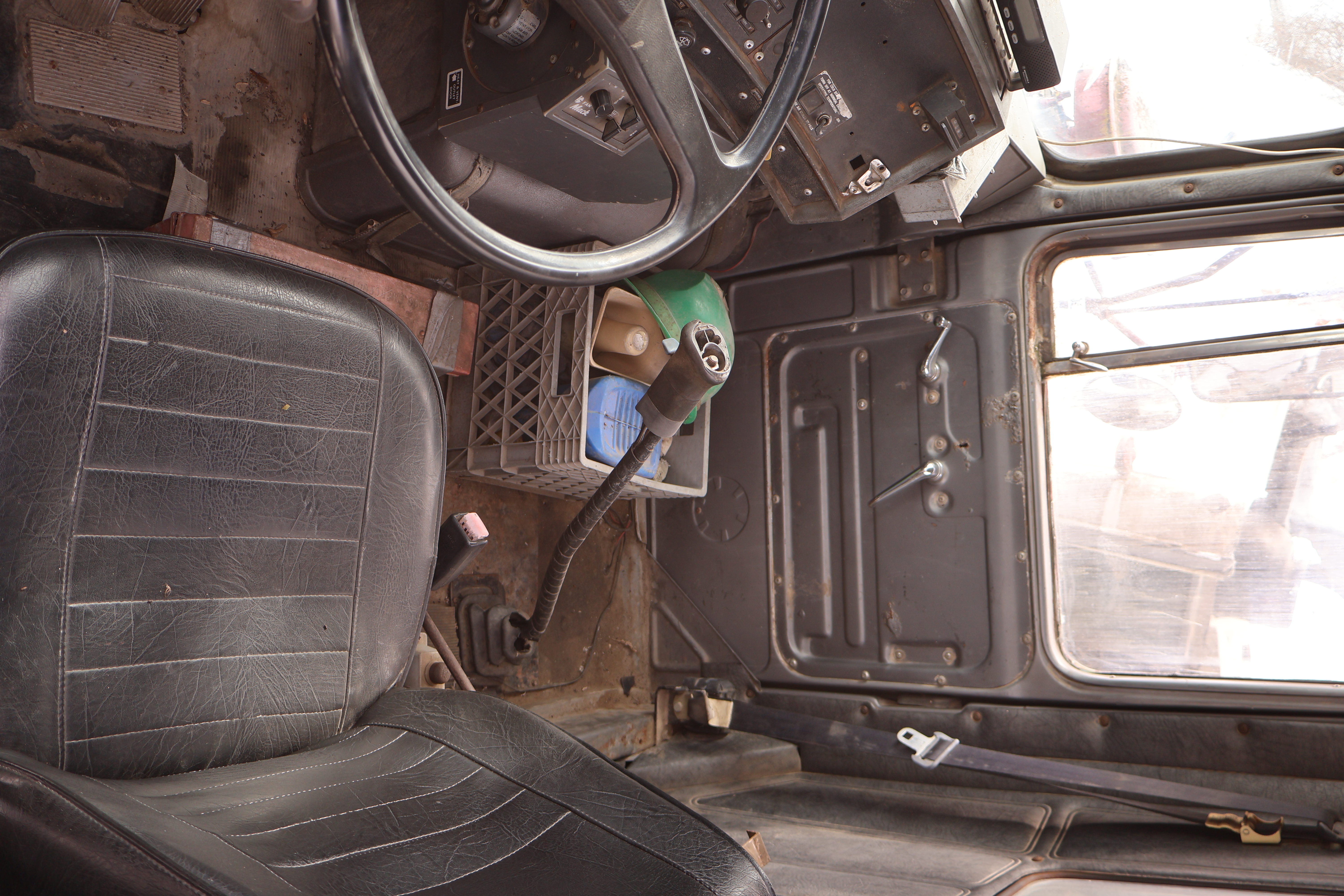 1993 MACK DM690S - view 20 of 33