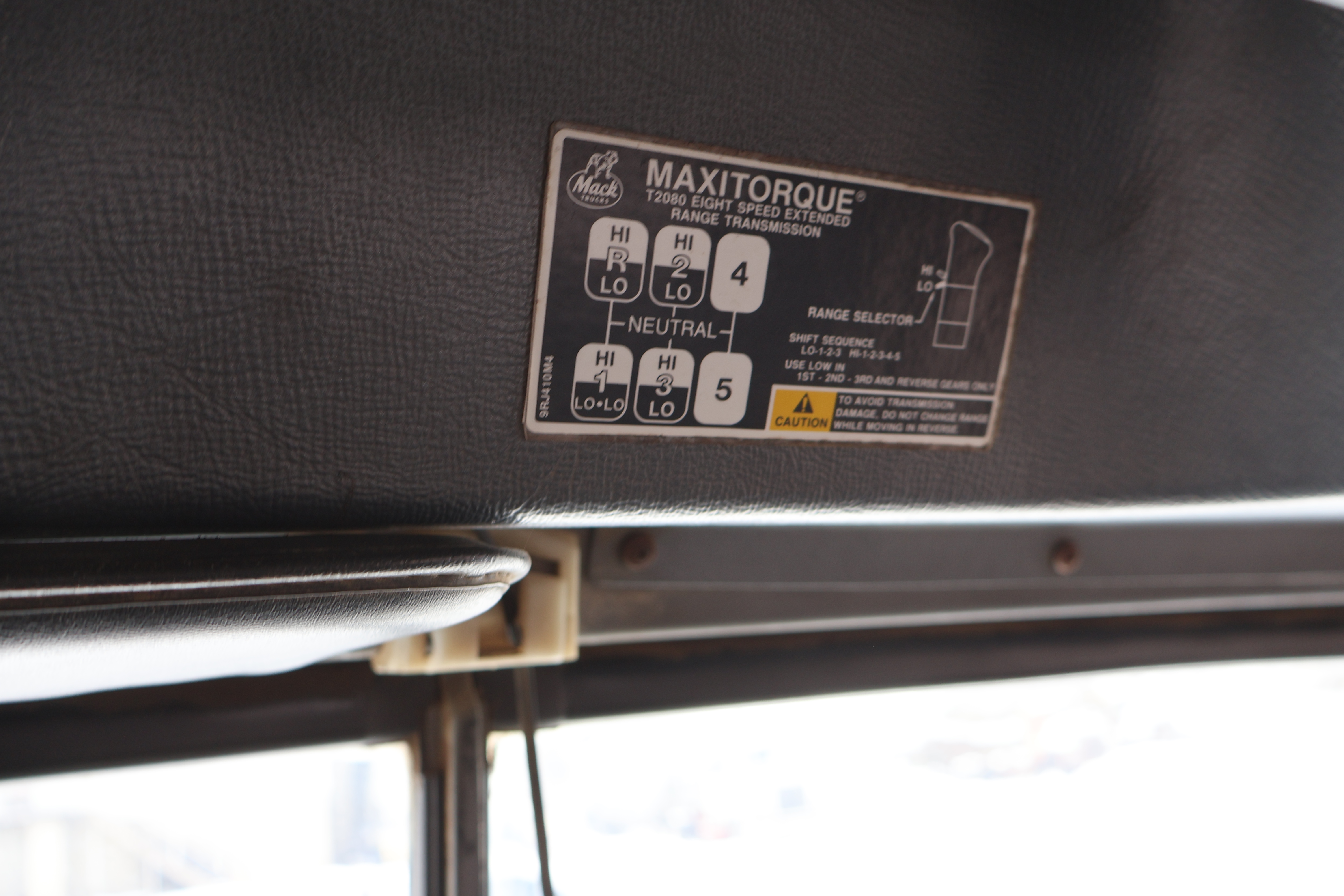 1993 MACK DM690S - Image 27