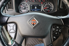 2019 INTERNATIONAL LT - Image 26