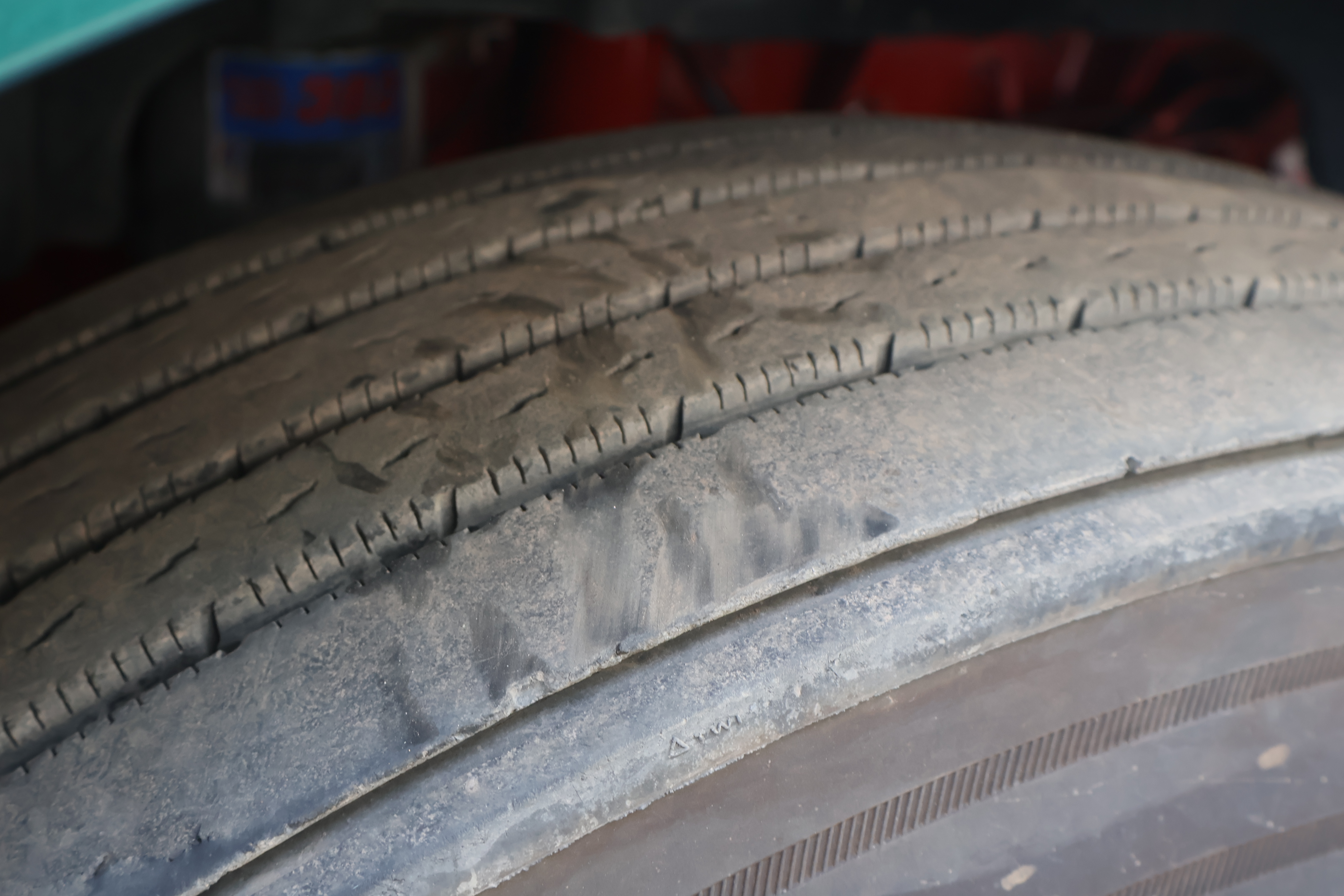 2019 INTERNATIONAL LT - Image 36