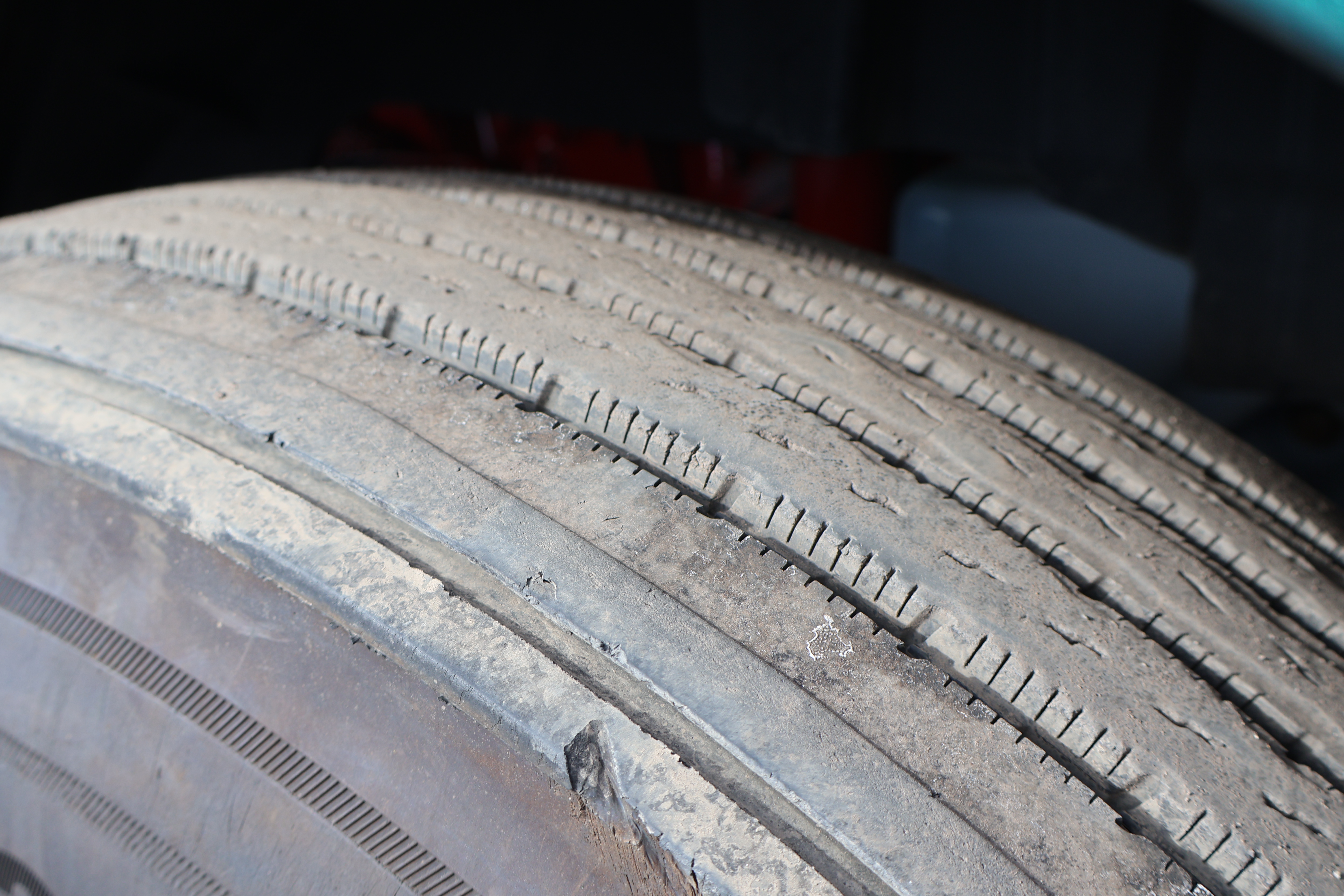 2019 INTERNATIONAL LT - Image 37