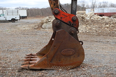 2004 CASE CX330 - Image 22