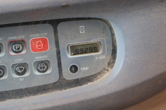 2004 CASE CX330 - Image 31