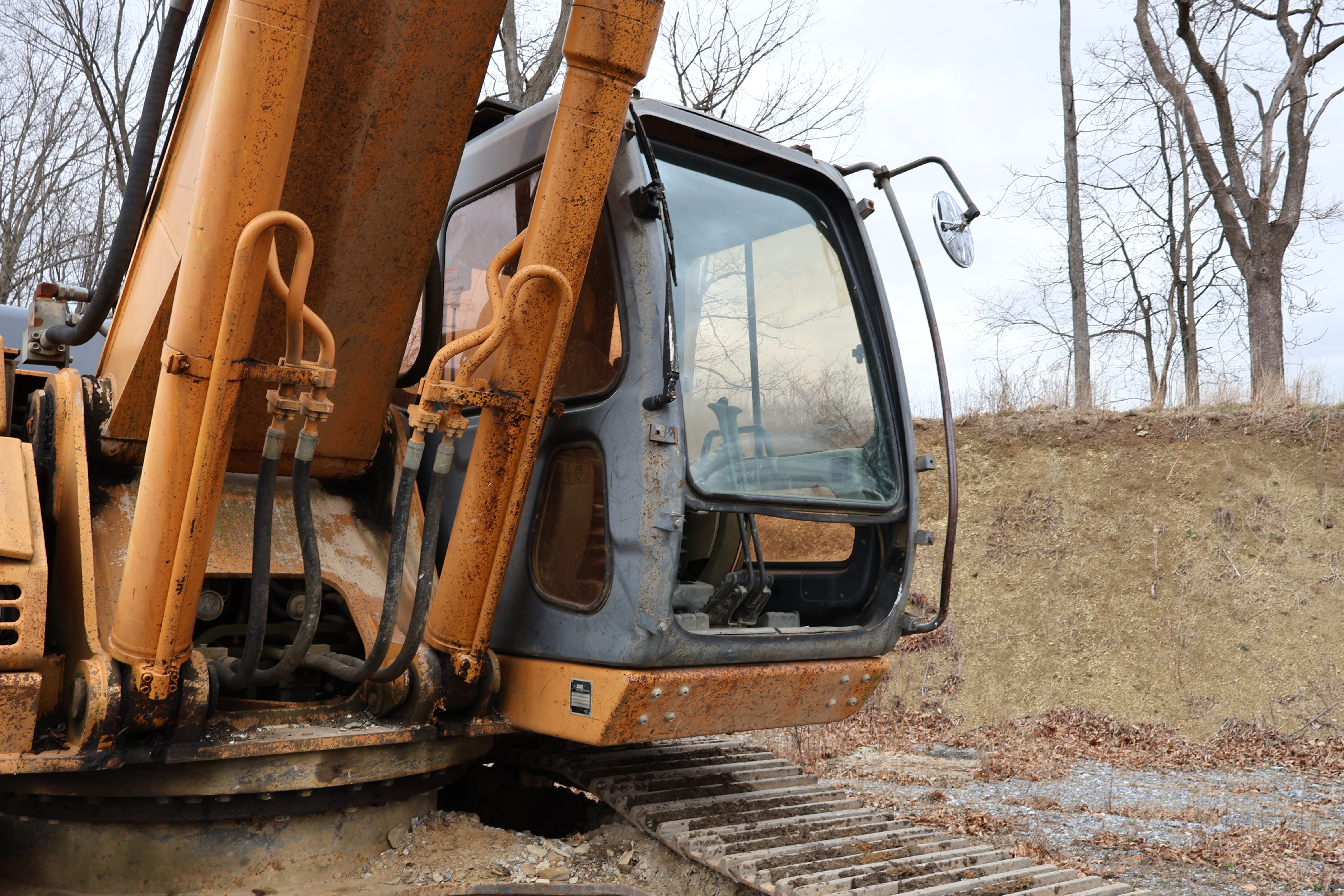 2004 CASE CX330 - view 12 of 42