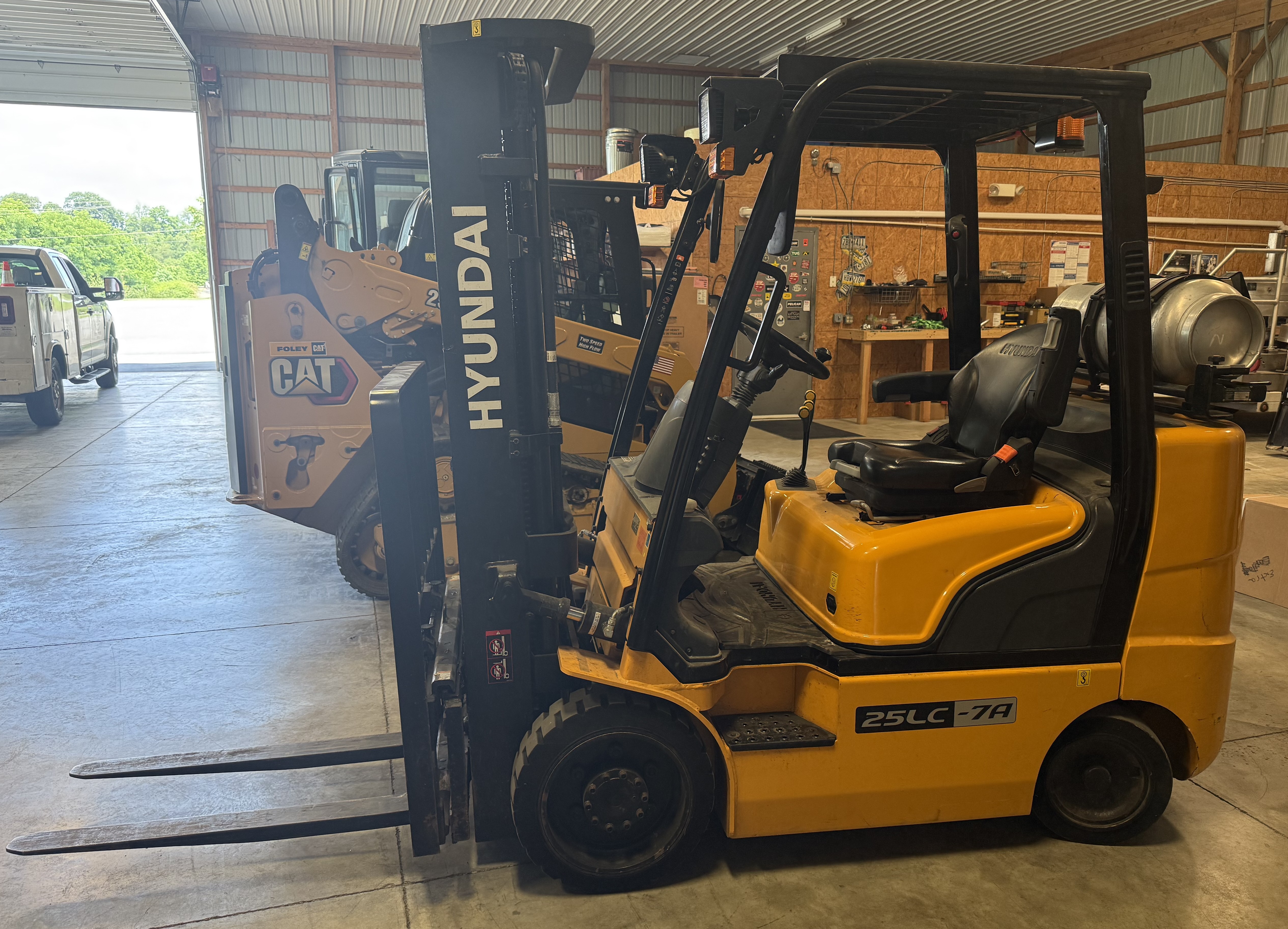 2019 HYUNDAI 25LC-7A - view 7 of 19