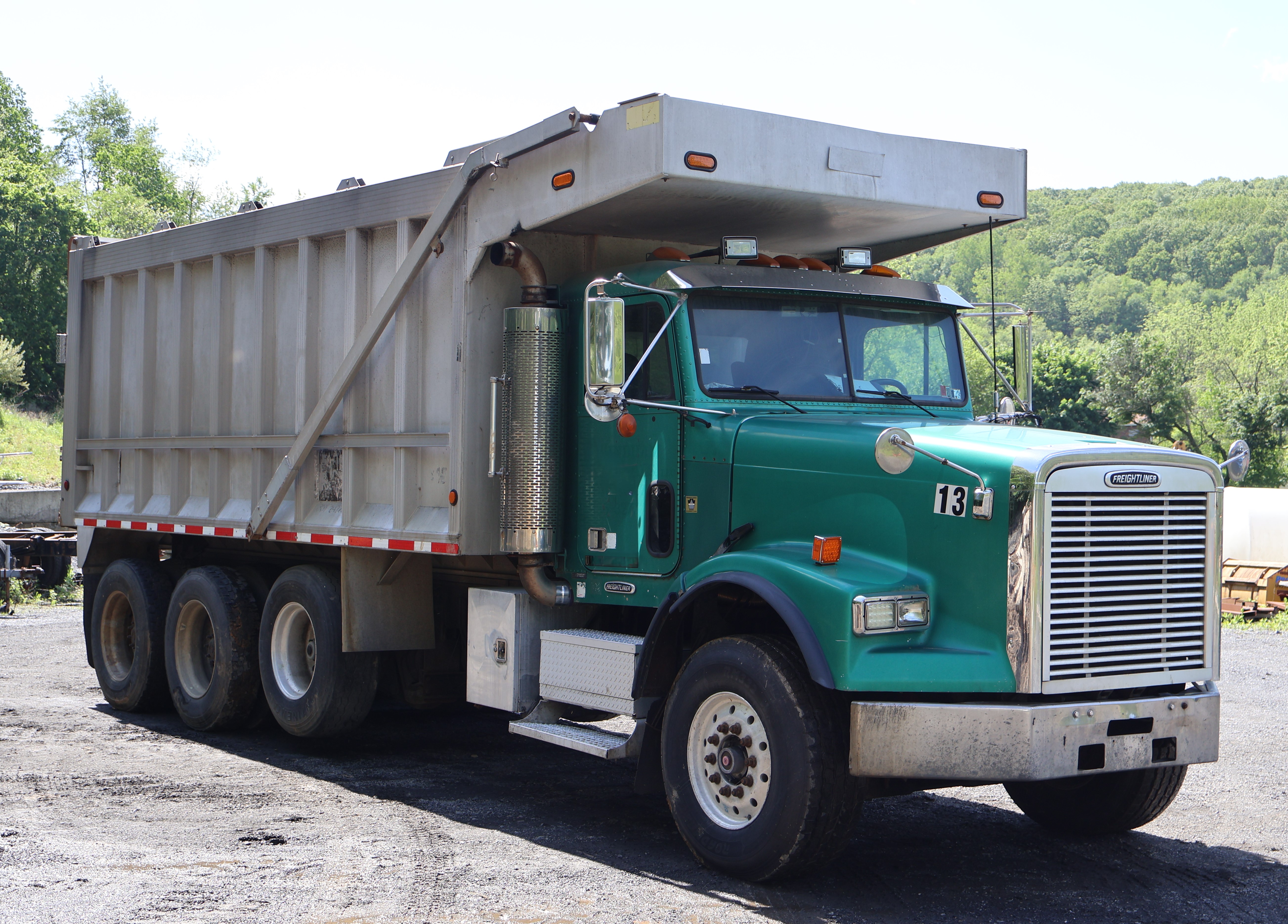 2000 FREIGHTLINER FLD112 - view 3 of 41