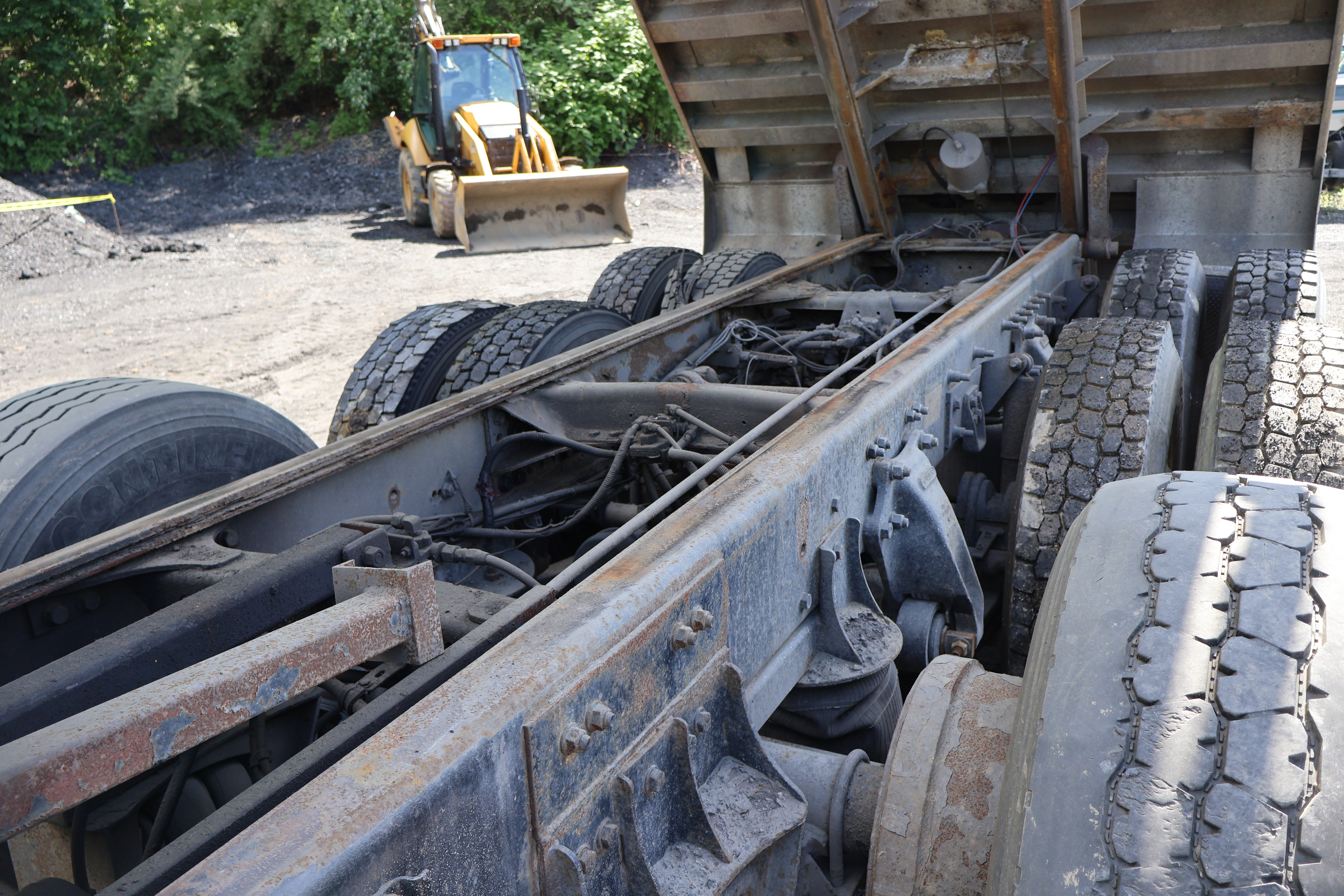 2000 FREIGHTLINER FLD112 - view 16 of 41