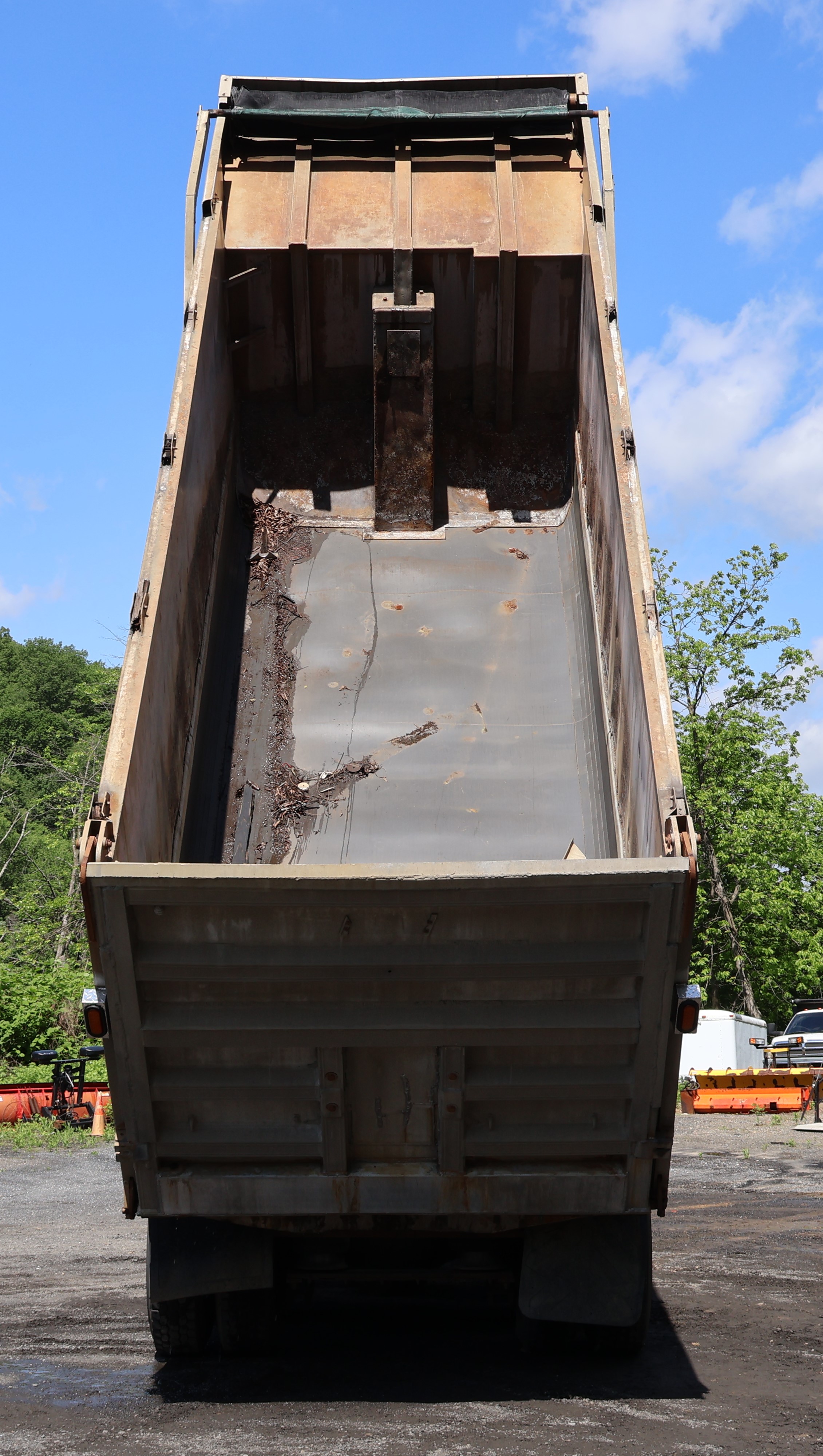 2000 FREIGHTLINER FLD112 - view 11 of 41