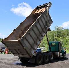 2000 FREIGHTLINER FLD112 - Image 13