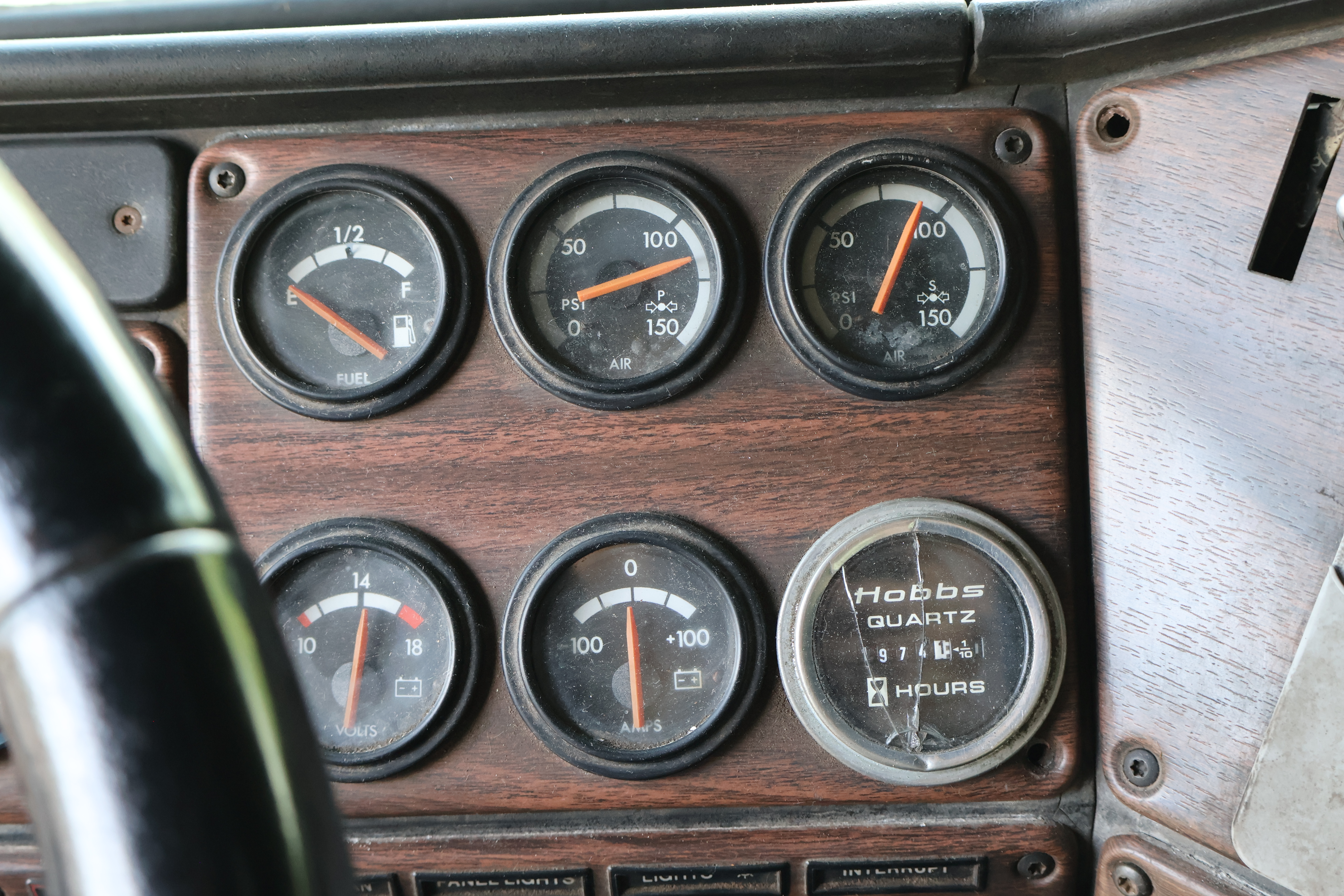 2000 FREIGHTLINER FLD112 - Image 38