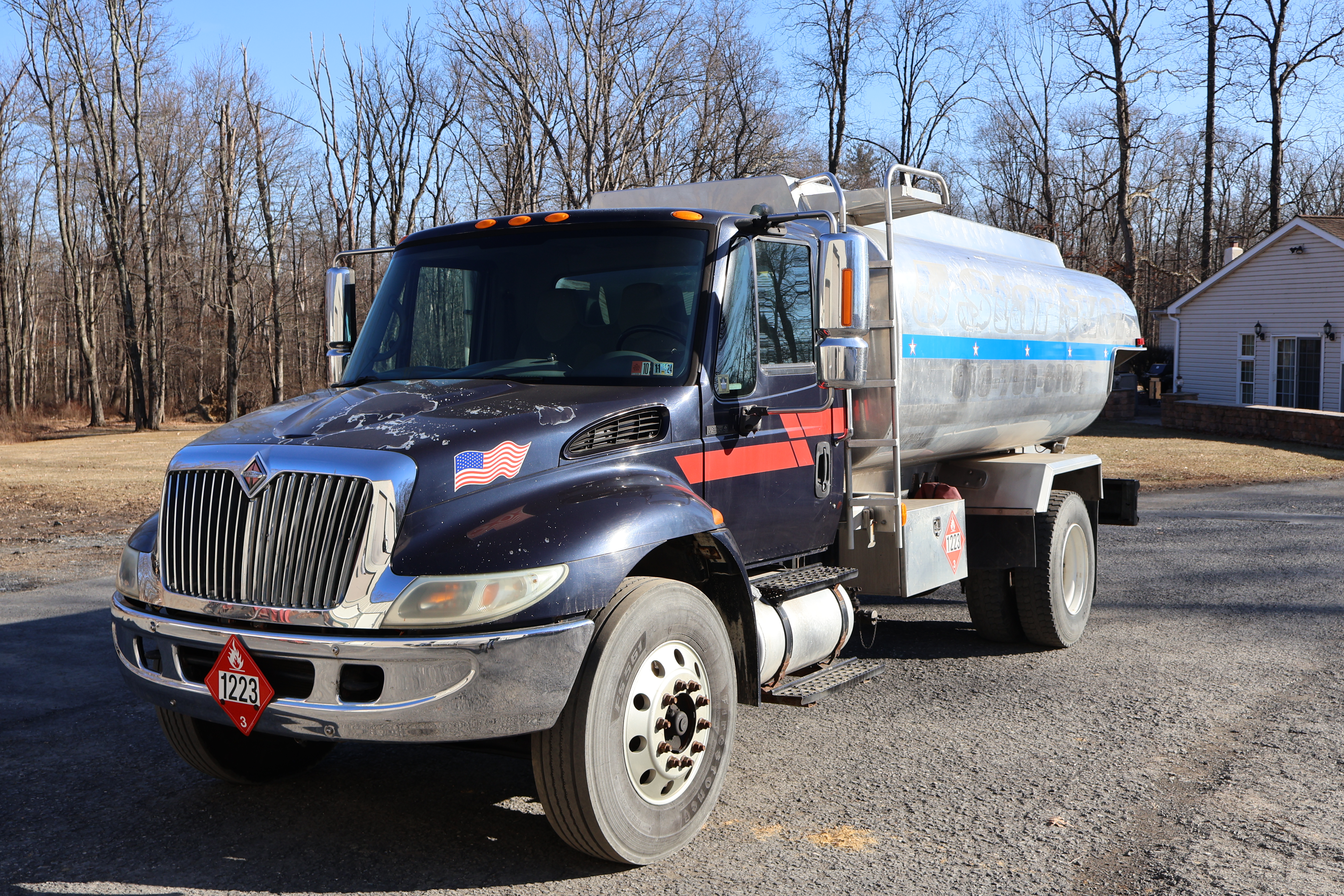 2004 INTERNATIONAL 4900