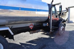 2004 INTERNATIONAL 4900 - Image 22