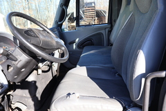 2004 INTERNATIONAL 4900 - Image 26