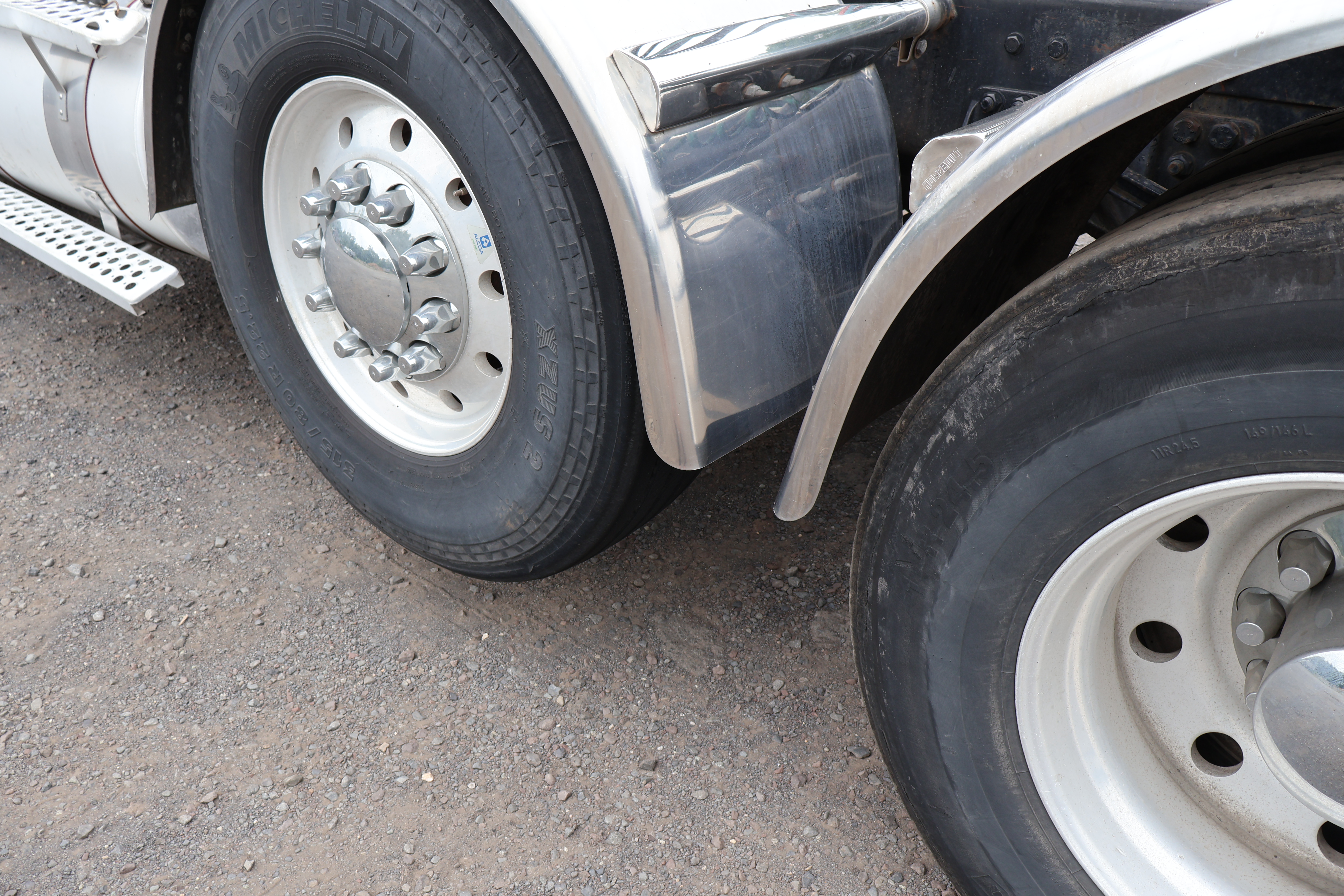 2008 KENWORTH W900 - Image 24