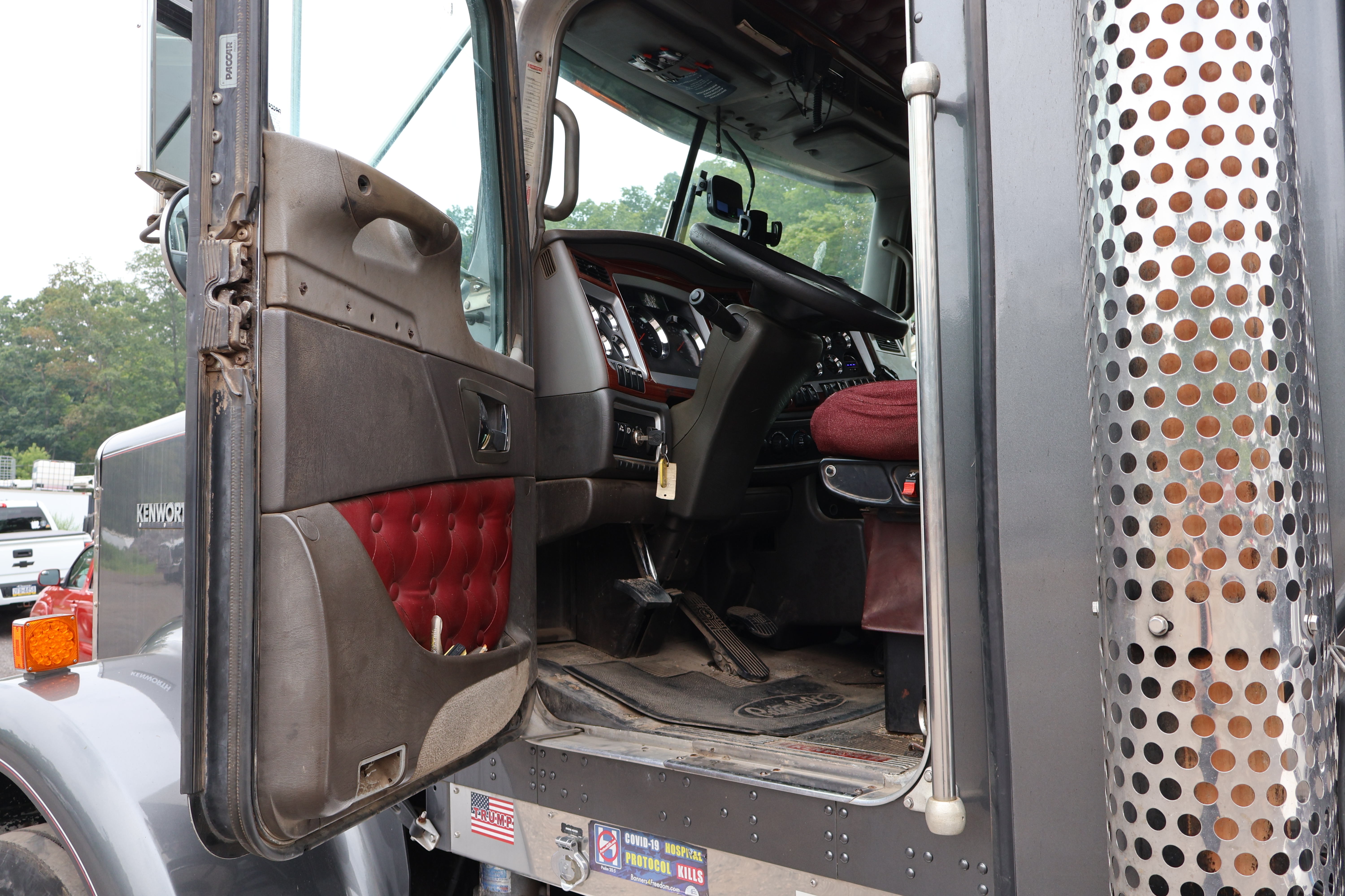 2008 KENWORTH W900 - Image 20