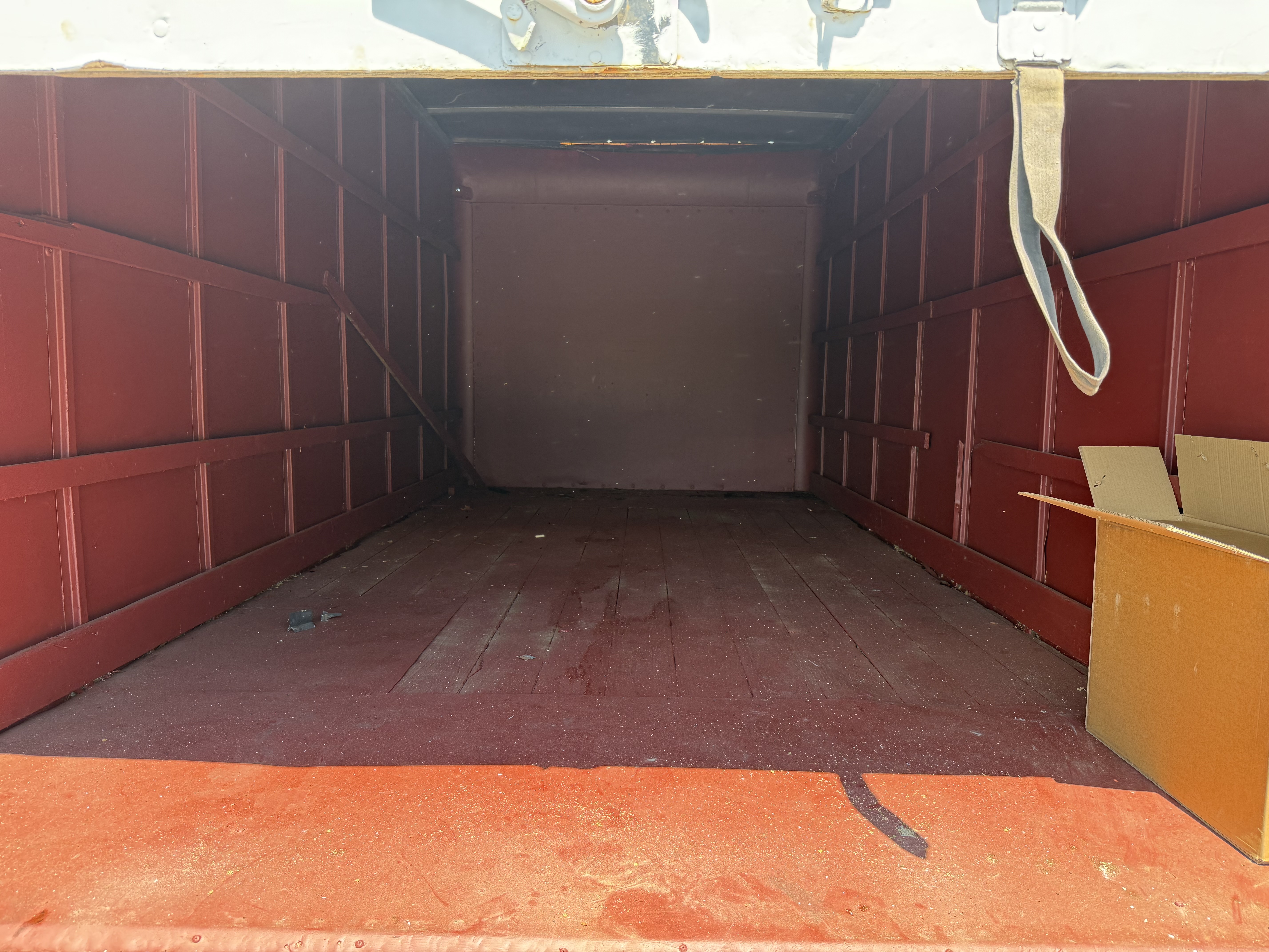 2005 GMC W4500 - view 13 of 37