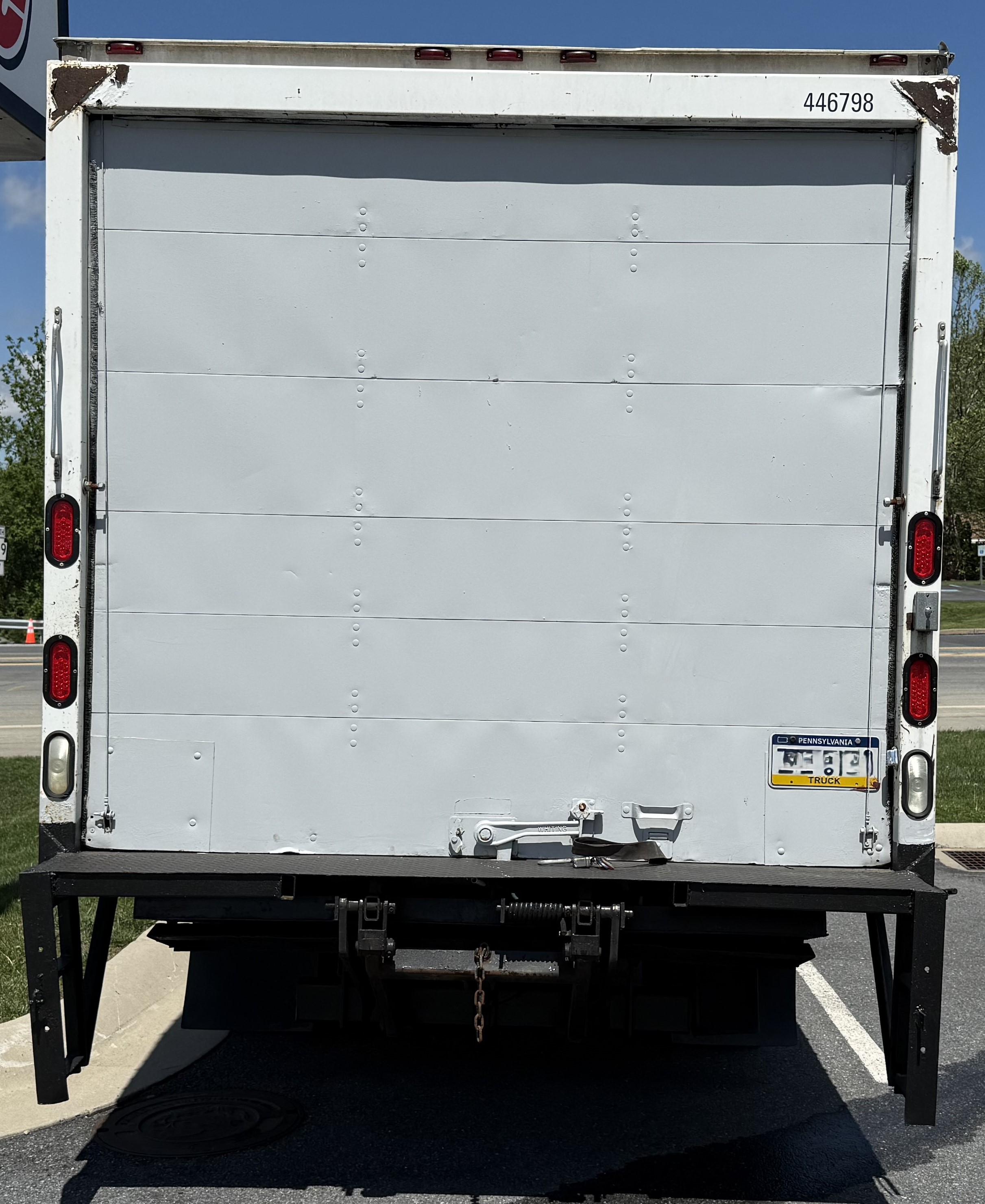 2005 GMC W4500 - view 6 of 37