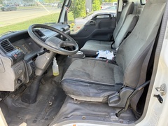 2005 GMC W4500 - Image 30