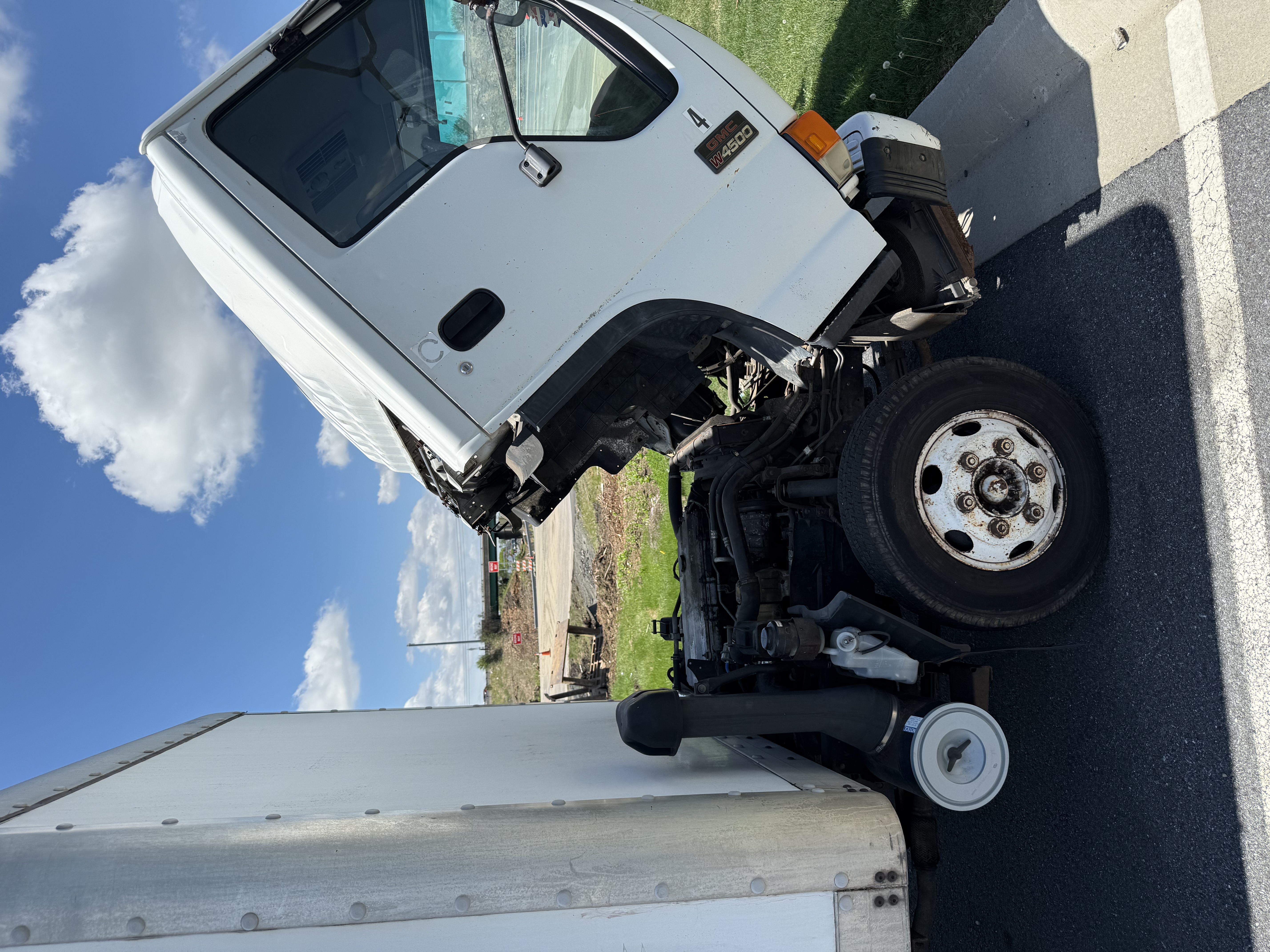 2005 GMC W4500 - Image 37