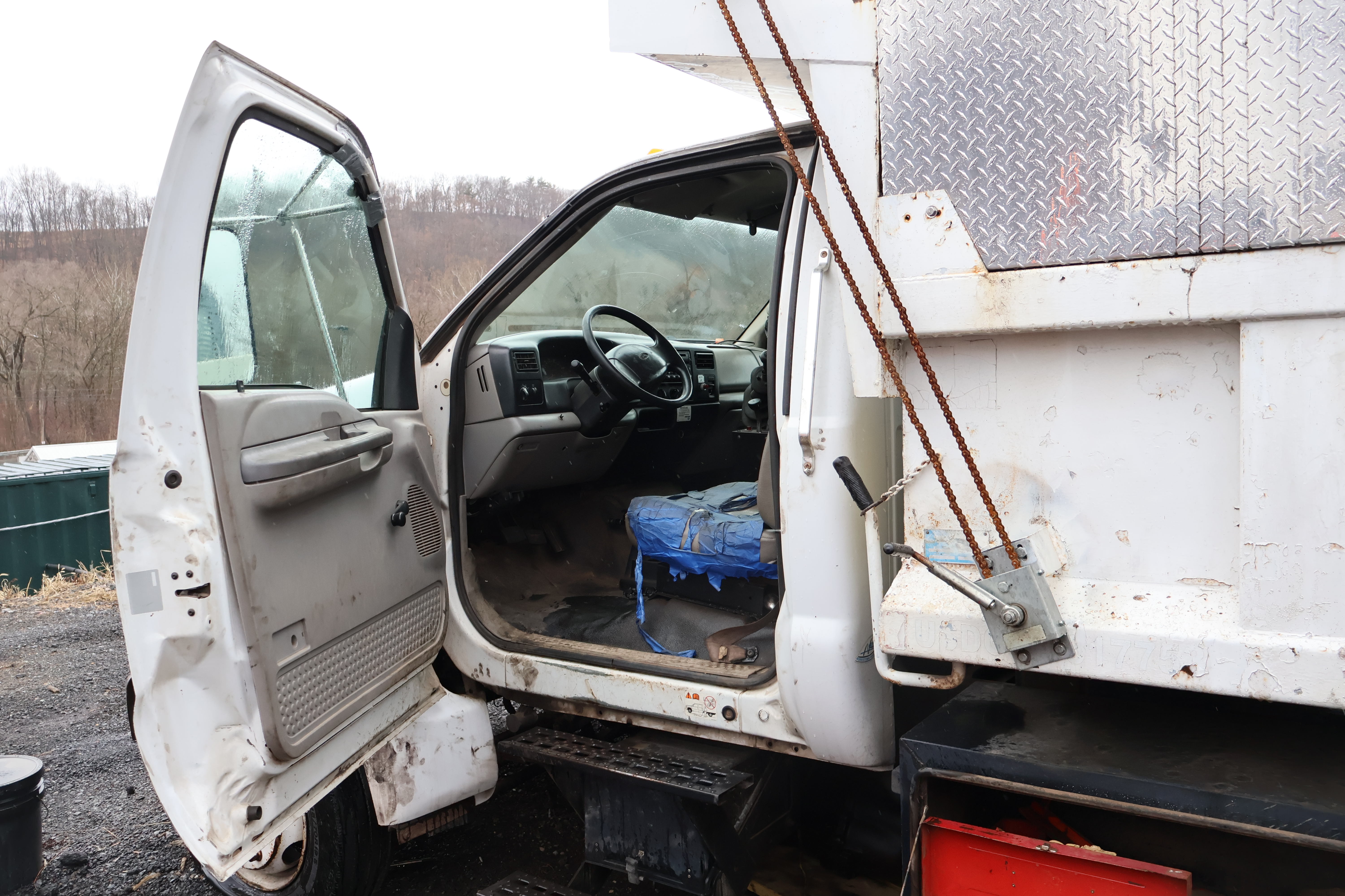 2001 FORD F650 - Image 26