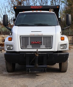 2006 GMC C7500 - Image 11
